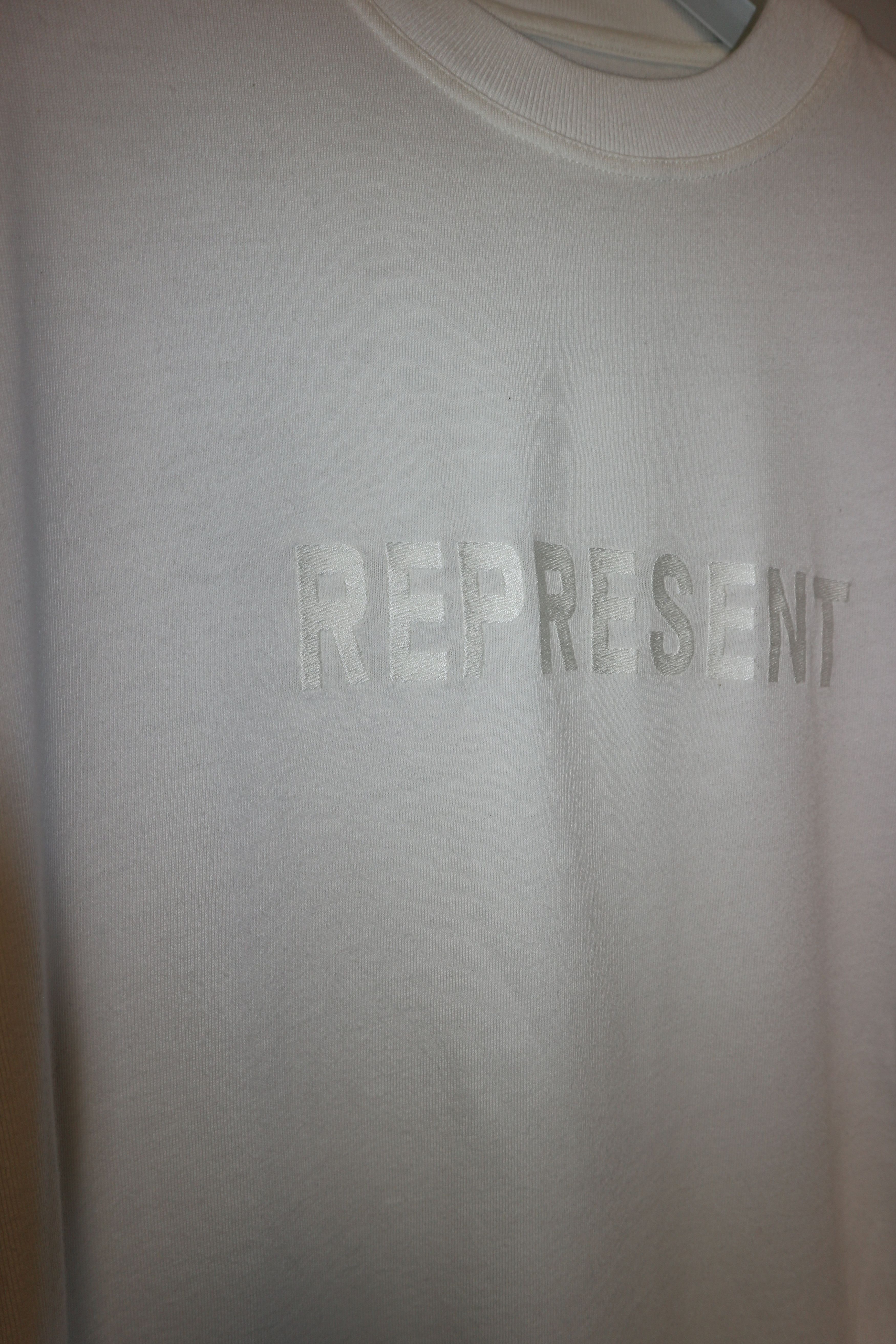 Represent Clo. Embroidered logo t-shirt Size US L / EU 52-54 / 3 - 2 Thumbnail