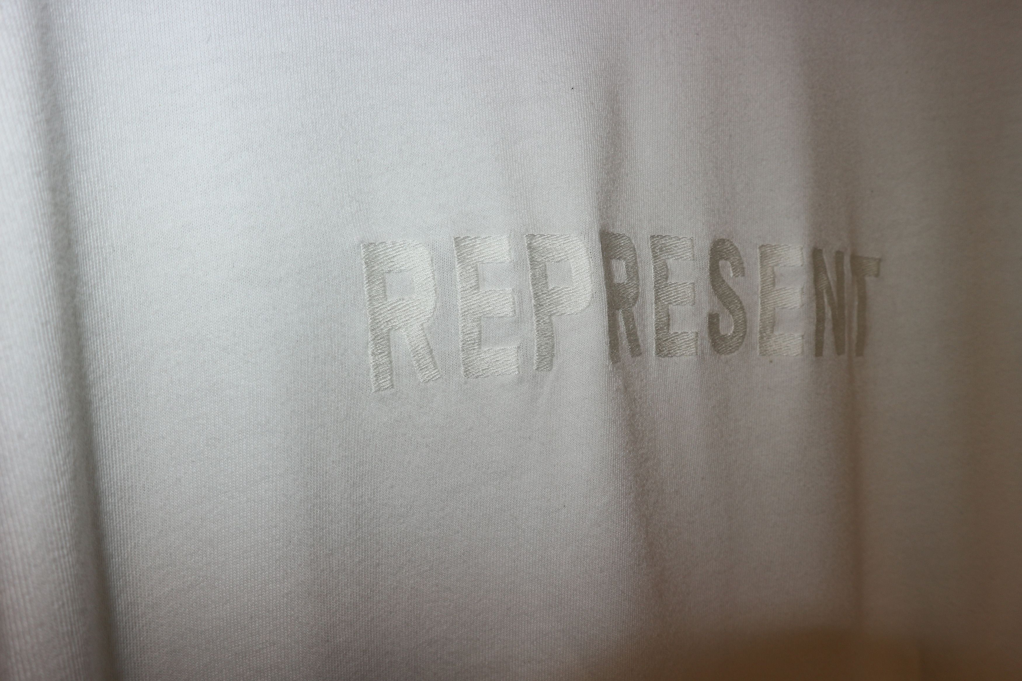 Represent Clo. Embroidered logo t-shirt Size US L / EU 52-54 / 3 - 4 Thumbnail