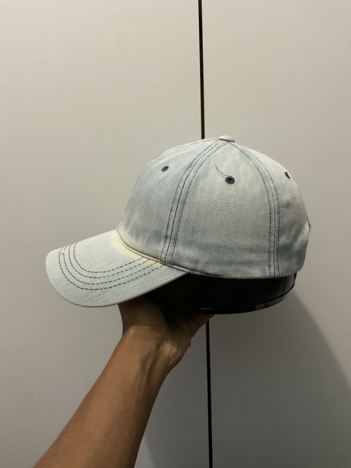 Japanese Brand Acid Light Wash Denime Fade Hat Size ONE SIZE - 2 Thumbnail