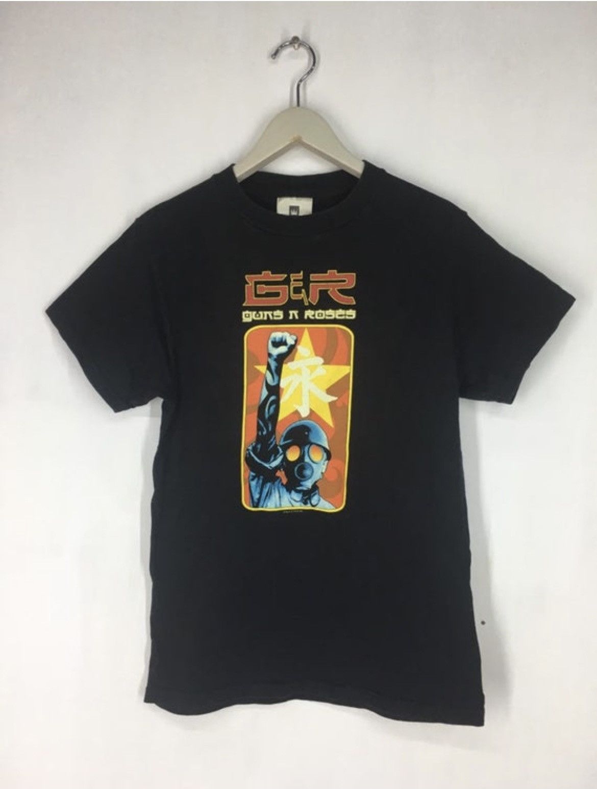 Band Tees Vintage Y2K Guns N' Roses Chinese Democracy Start Now tee Size US S / EU 44-46 / 1 - 1 Thumbnail