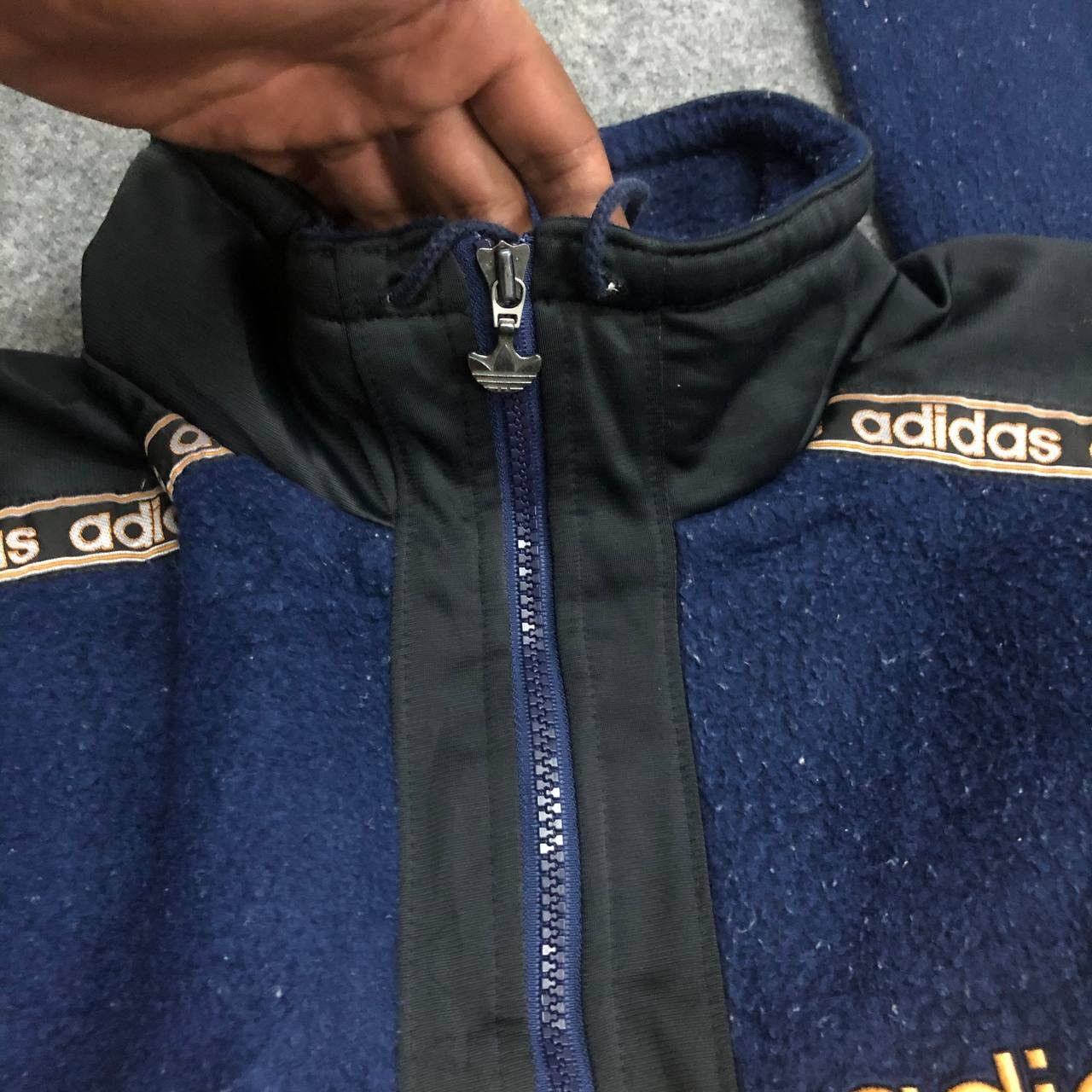 Vintage 🔥RARE🔥Vintage 90’s Adidas Fleece Side Tape 3 Tone Colour Size US L / EU 52-54 / 3 - 11 Thumbnail