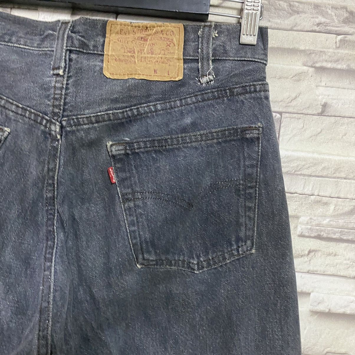 Levi's Vintage 80s Levis 501 Black Charcoal Jeans 30x30 Size US 30 / EU 46 - 13 Thumbnail