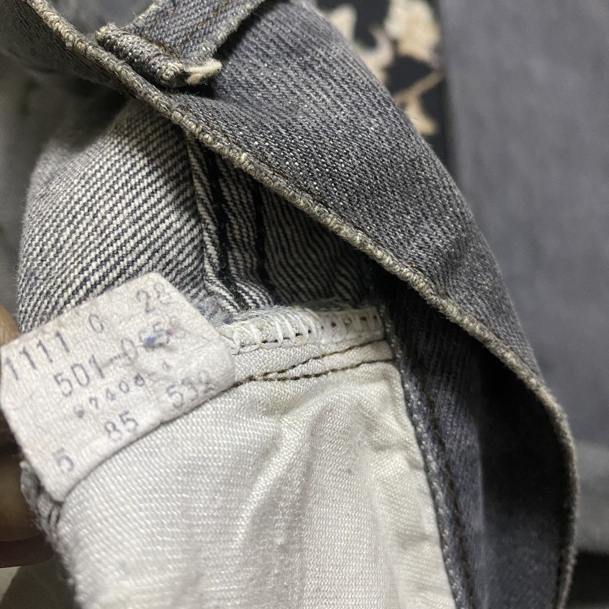 Levi's Vintage 80s Levis 501 Black Charcoal Jeans 30x30 Size US 30 / EU 46 - 19 Thumbnail