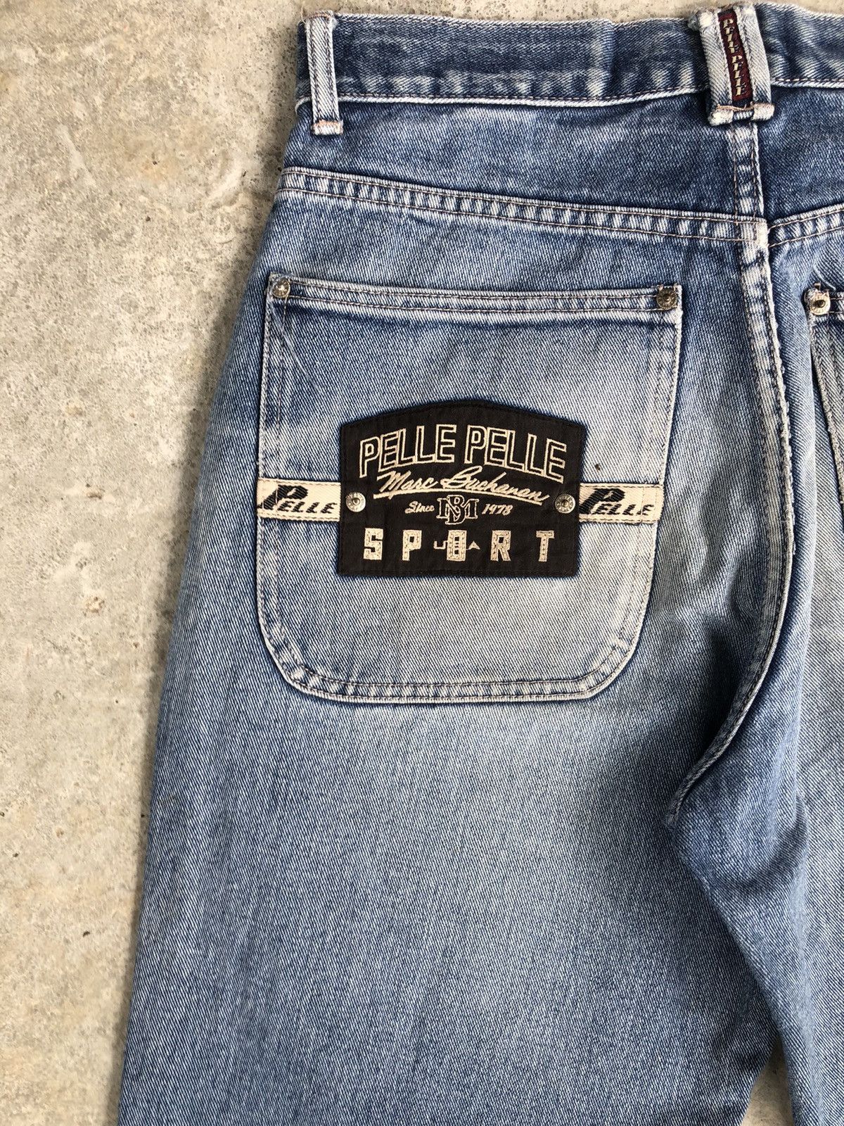 Marc Buchanan Pelle Pelle Marc Buchanan Baggy Jeans Embroidered Jeans Size US 31 - 9 Thumbnail