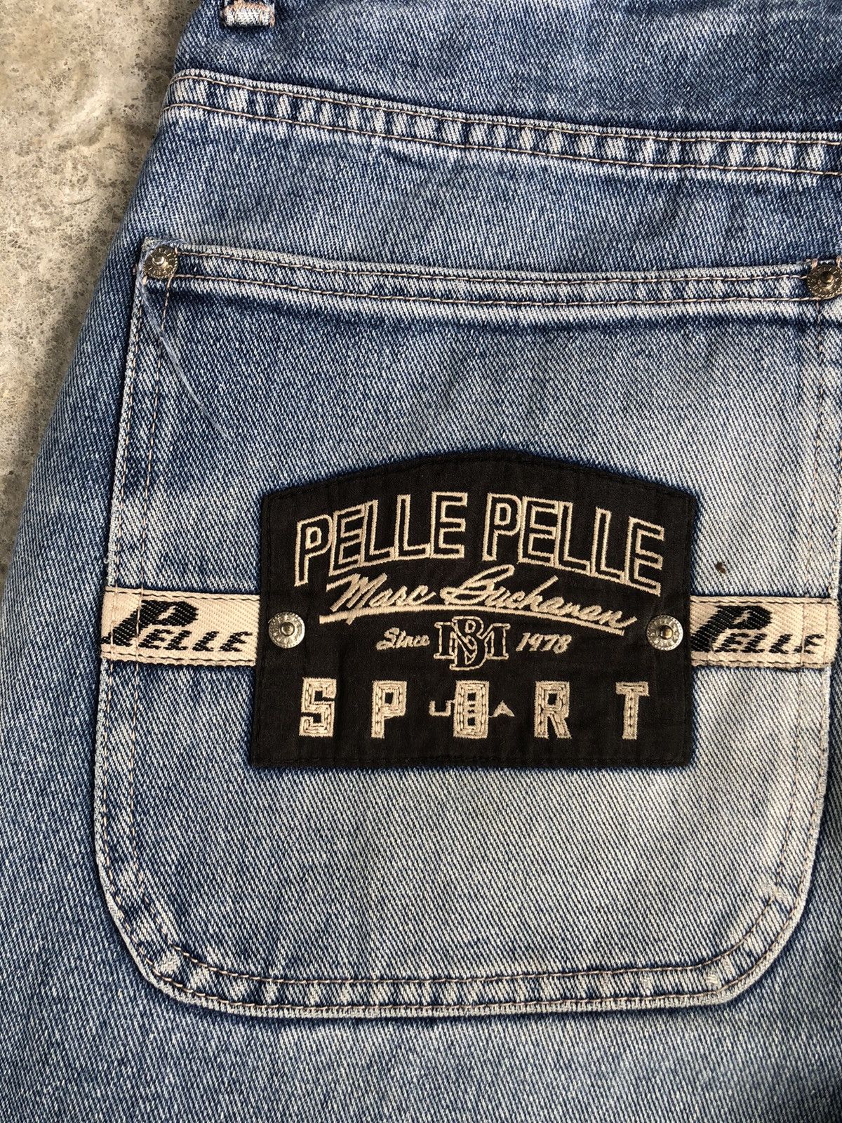 Marc Buchanan Pelle Pelle Marc Buchanan Baggy Jeans Embroidered Jeans Size US 31 - 14 Thumbnail