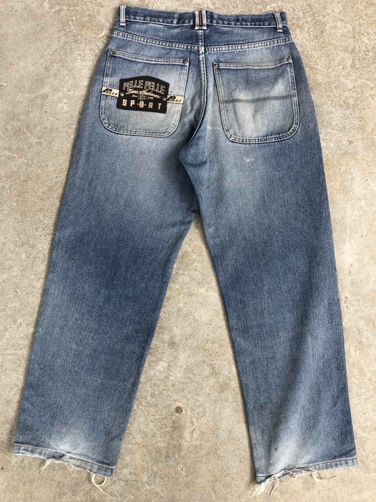 Marc Buchanan Pelle Pelle Marc Buchanan Baggy Jeans Embroidered Jeans Size US 31 - 1 Thumbnail