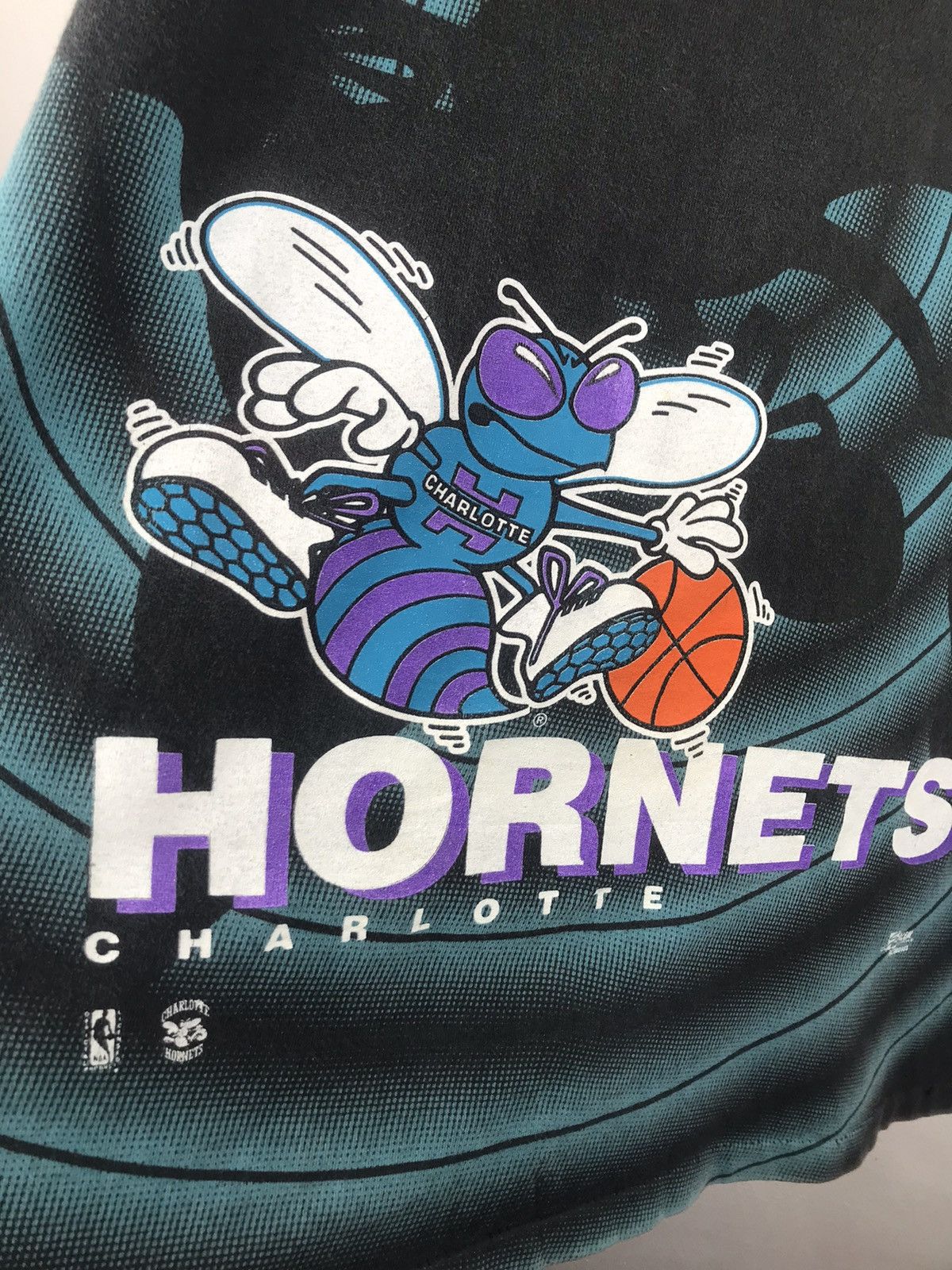 NBA × Vintage Charlotte Hornets Basketball Team Size US L / EU 52-54 / 3 - 4 Thumbnail