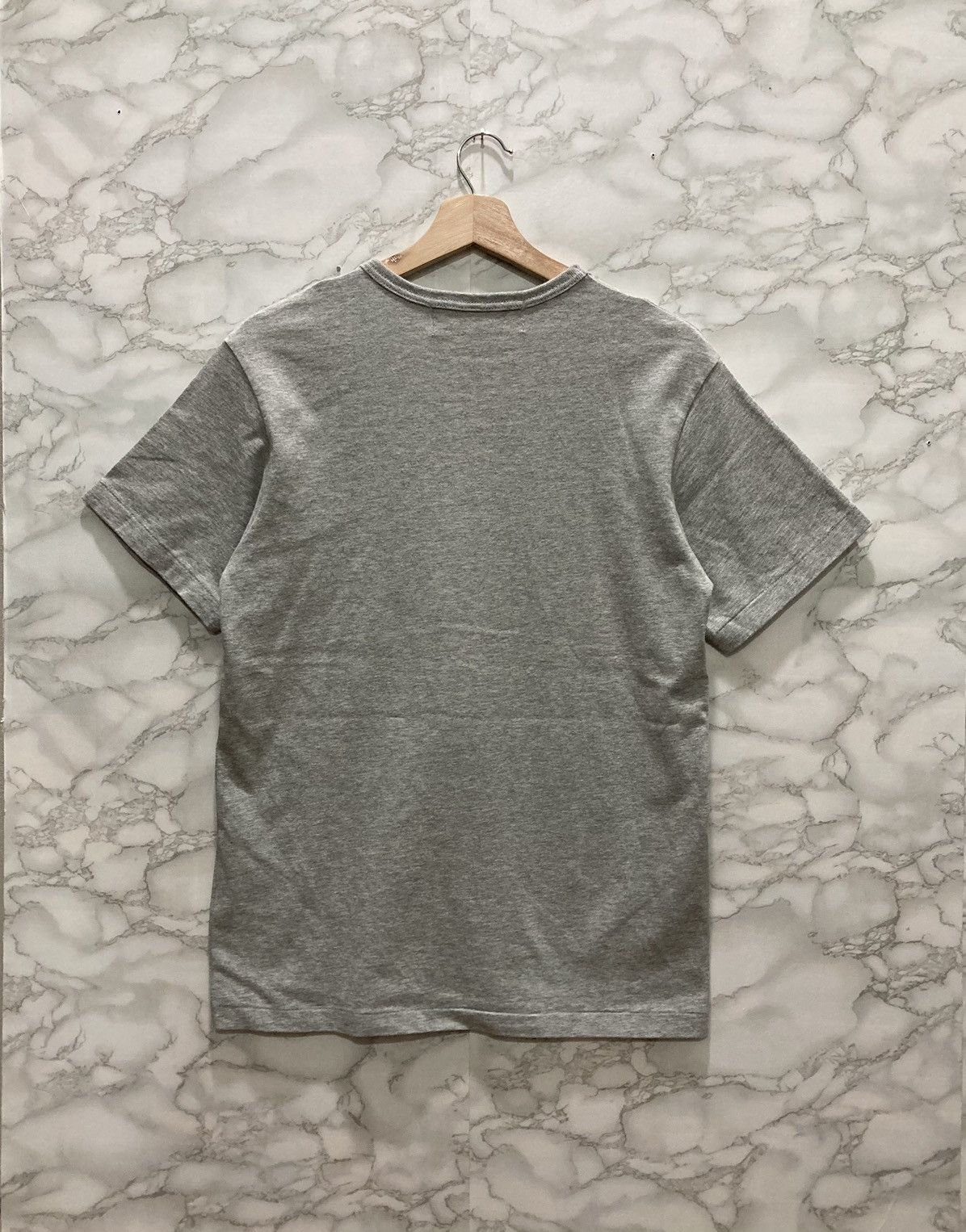 CDG by Comme des Garcons Comme de Garcons Play Big Heart Logo Size US M / EU 48-50 / 2 - 3 Thumbnail