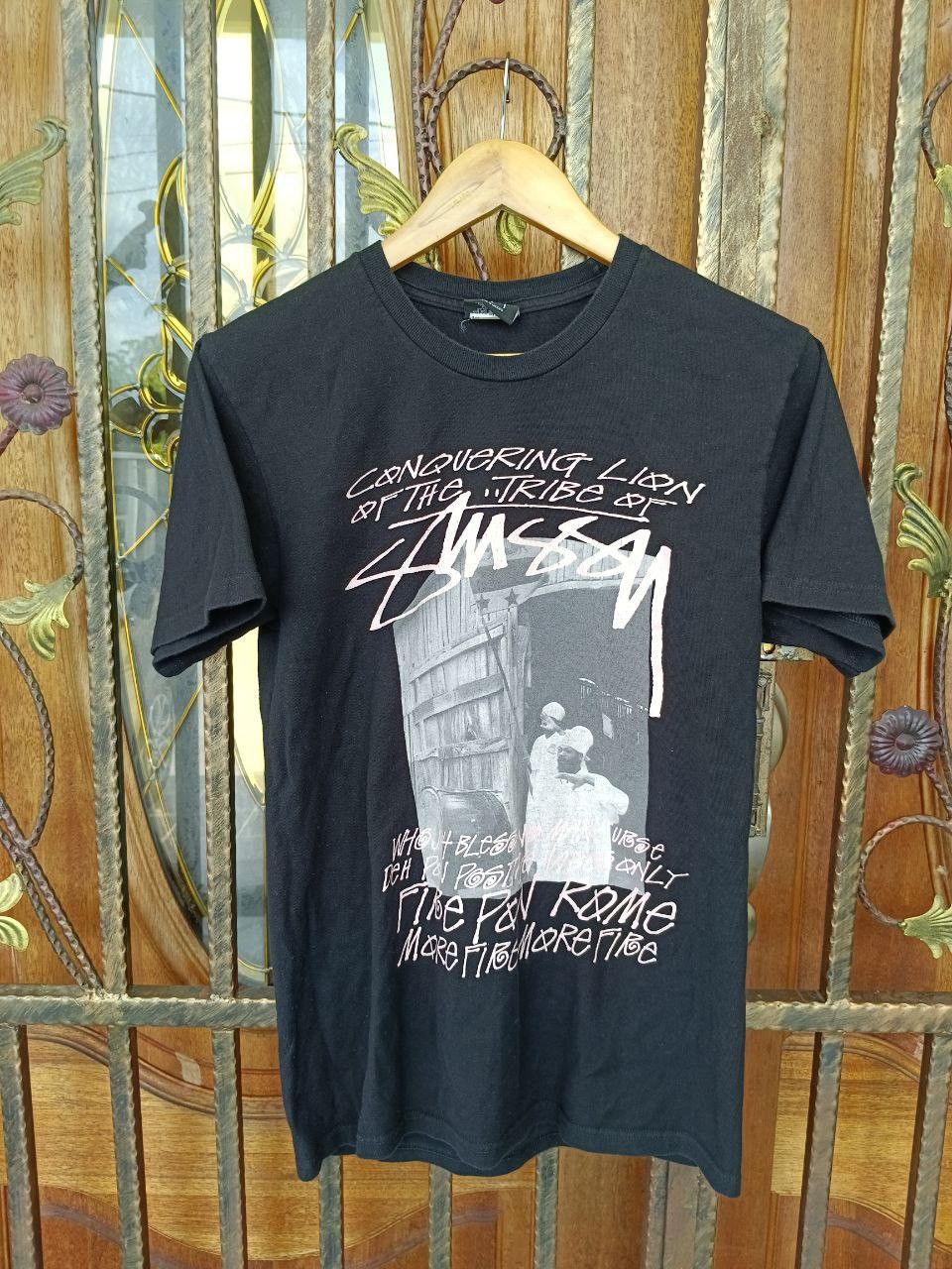 Stussy STUSSY WHO JAH BLESS NO MAN CURSE T SHIRT Size US S / EU 44-46 / 1 - 1 Thumbnail