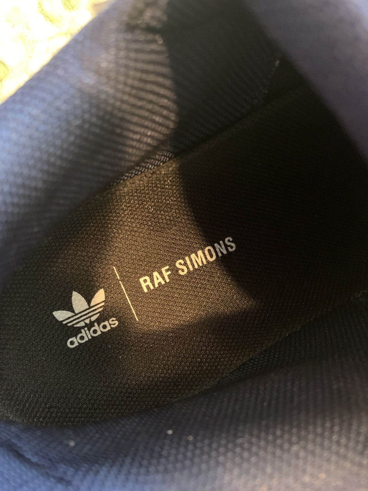 Adidas × Raf Simons × Raf by Raf Simons RAF Simons x Adidas Ozweego Tactile Rose/Dark Blue Sneakers Size US 11.5 / EU 44-45 - 7 Thumbnail