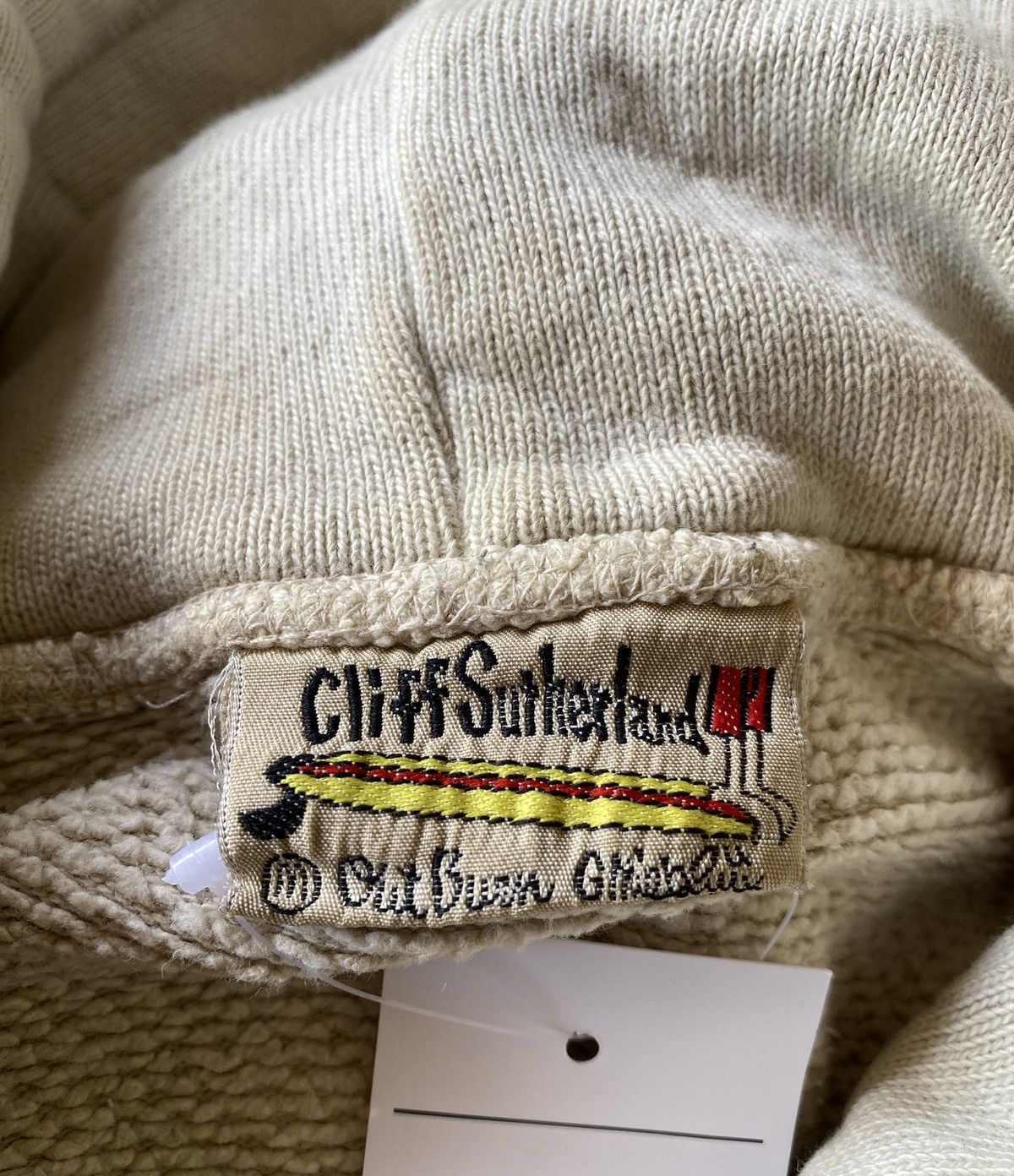 Vintage VINTAGE CLIFF SUTHERLAND HOODIES Size US M / EU 48-50 / 2 - 12 Thumbnail