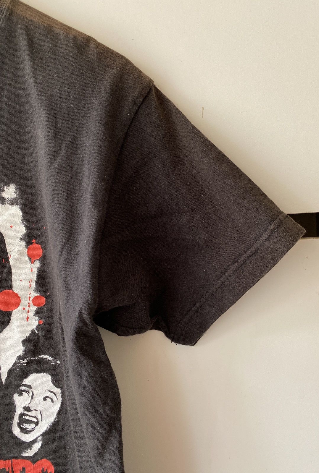 Band Tees VINTAGE Y2K BEAT CRUSADERS JAPANESE ROCK BAND TOUR TEE Size US M / EU 48-50 / 2 - 10 Thumbnail