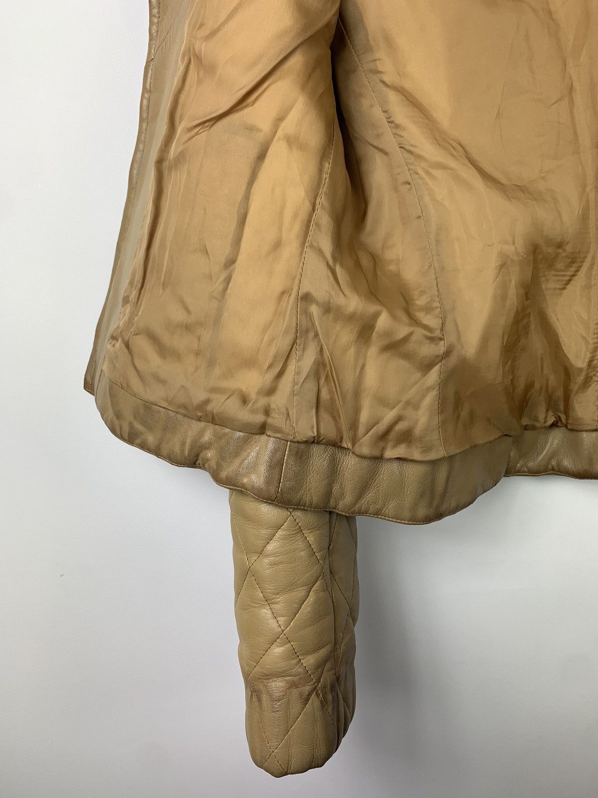Burberry × Vintage Burberry London vintage women’s quilted leather jacket Size S / US 4 / IT 40 - 16 Thumbnail