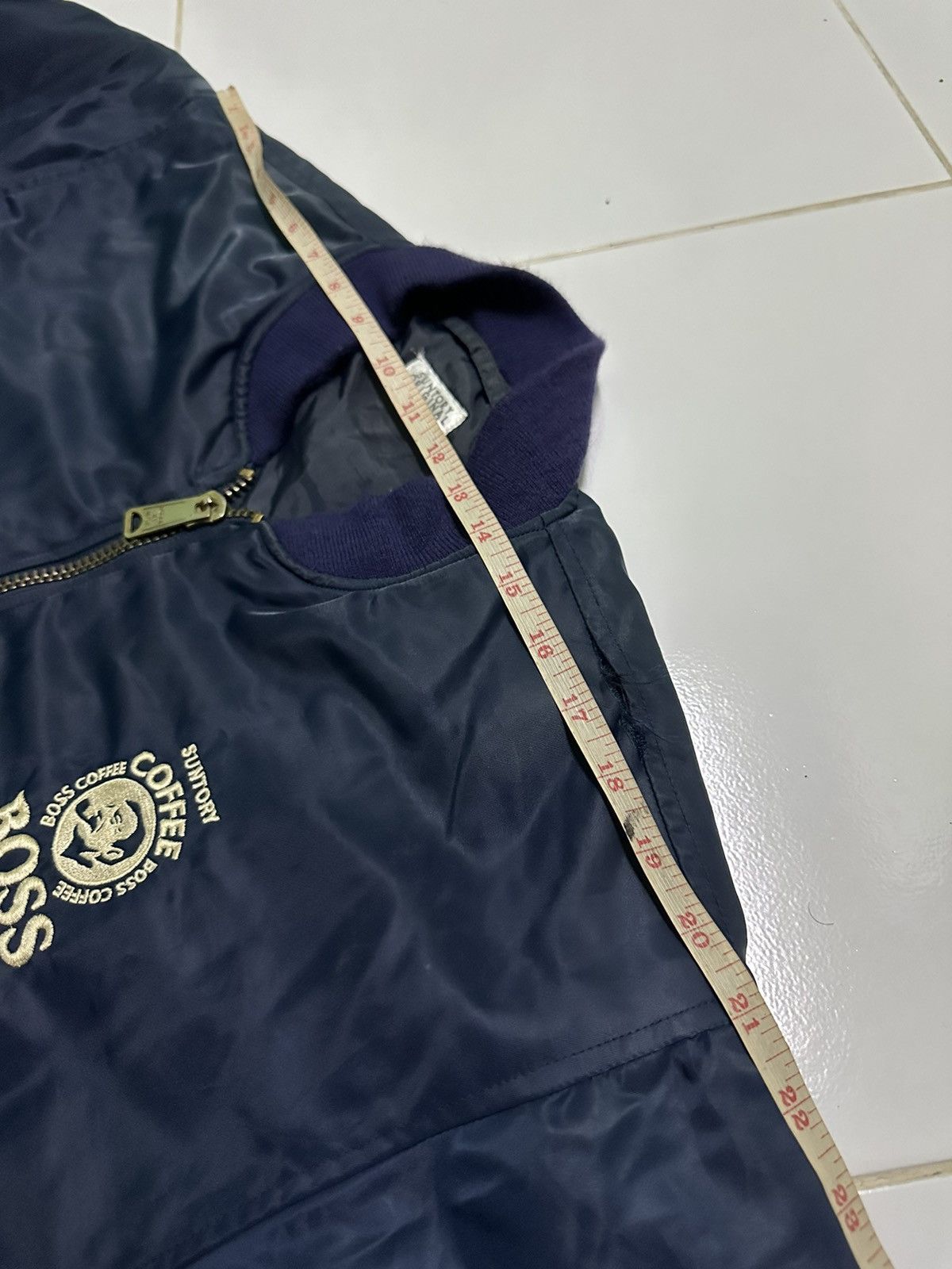Japanese Brand Suntory coffee boss bomber jacket Size US L / EU 52-54 / 3 - 8 Thumbnail