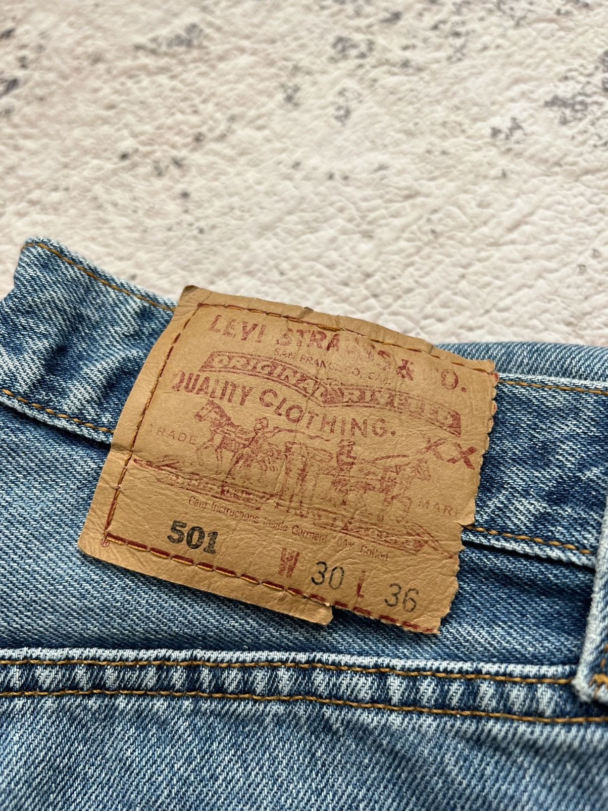 Levi's × Vintage 🇺🇸Vintage 90s Levi’s 501 Washed Blue Denim Jeans Size US 30 / EU 46 - 5 Thumbnail