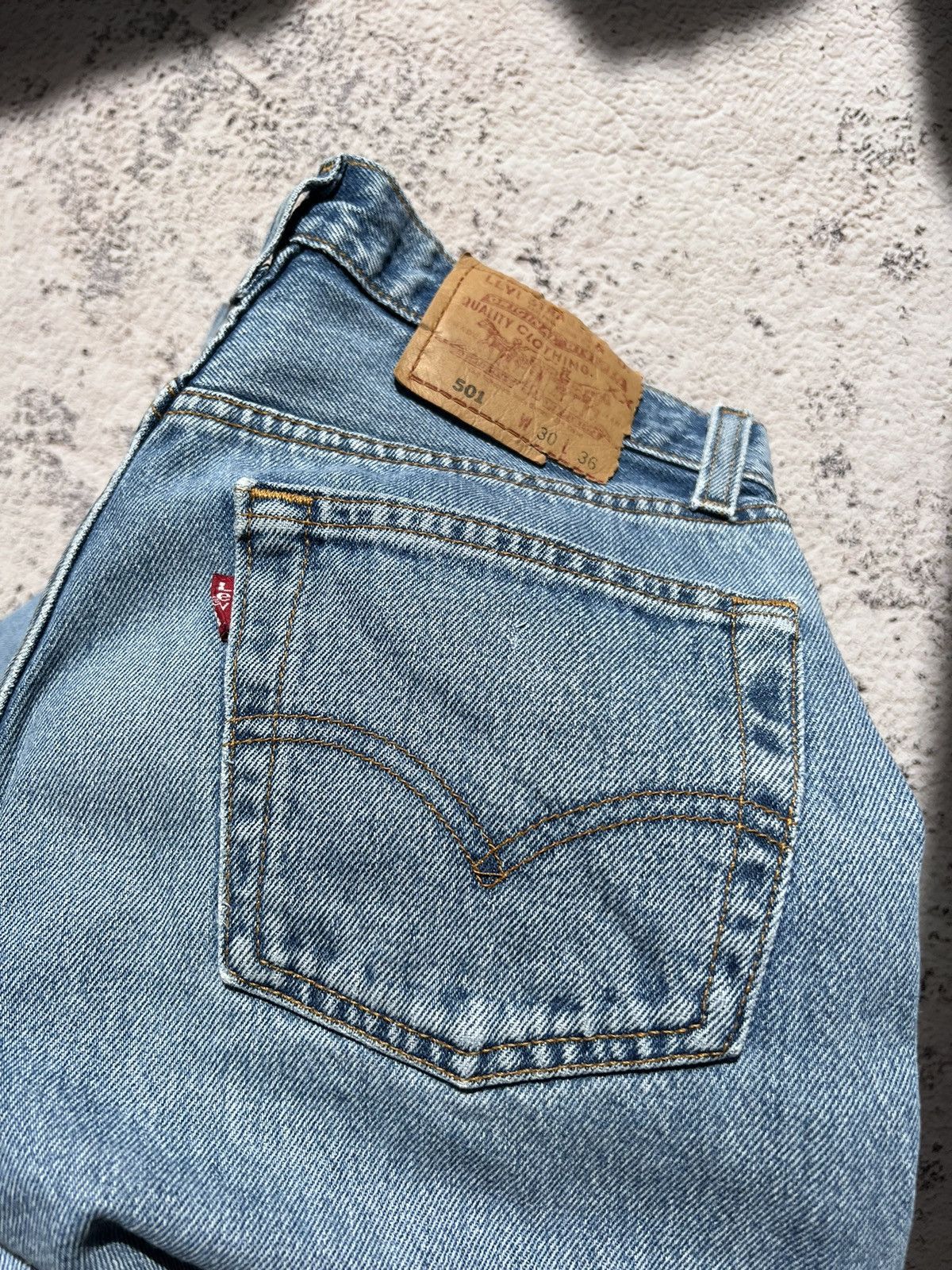 Levi's × Vintage 🇺🇸Vintage 90s Levi’s 501 Washed Blue Denim Jeans Size US 30 / EU 46 - 1 Thumbnail