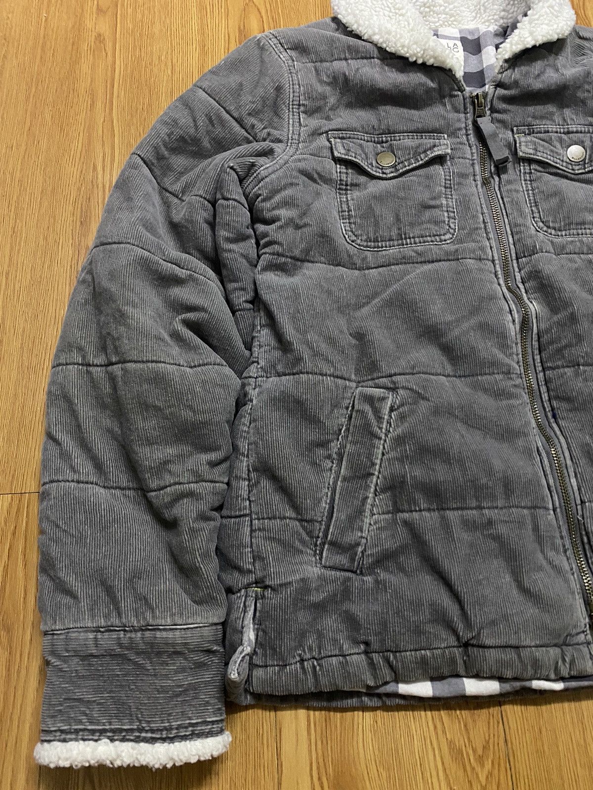 Billabong Vintage Billabong Corduroy Jacket Size US S / EU 44-46 / 1 - 4 Thumbnail