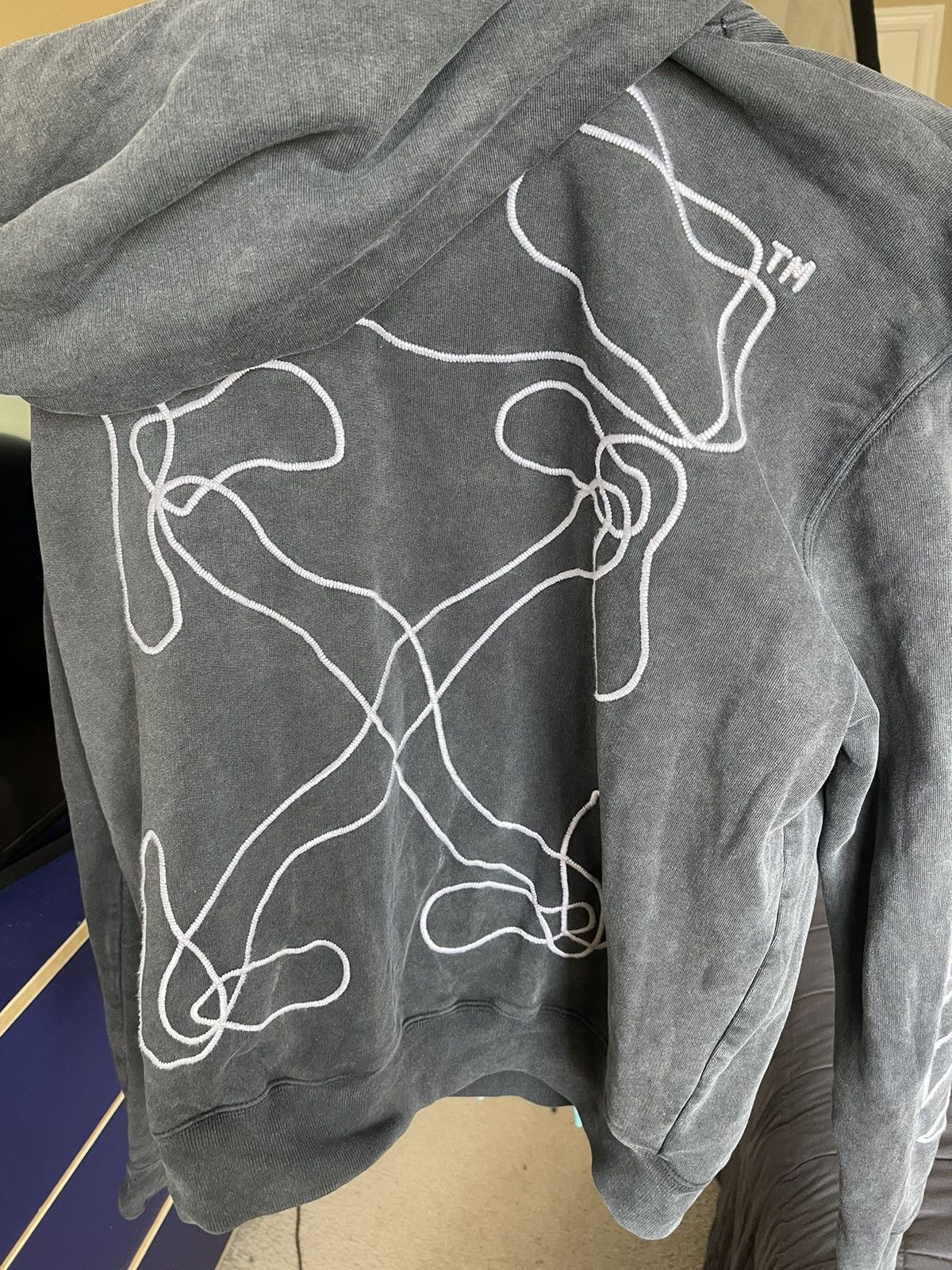 Off-White Off White Dark Grey Faded Hoodie Size US L / EU 52-54 / 3 - 9 Thumbnail