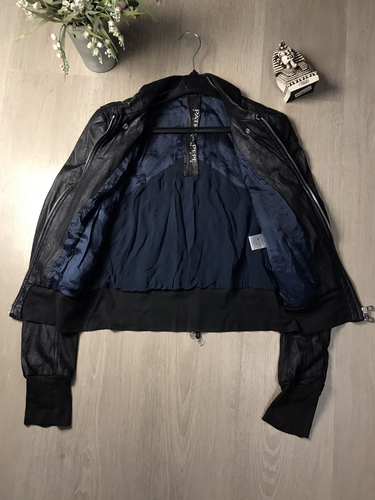 Genuine Leather × Patrizia Pepe Patrizia Pepe Firenze Leather vintage jacket size size IT 46 Size L / US 10 / IT 46 - 8 Thumbnail