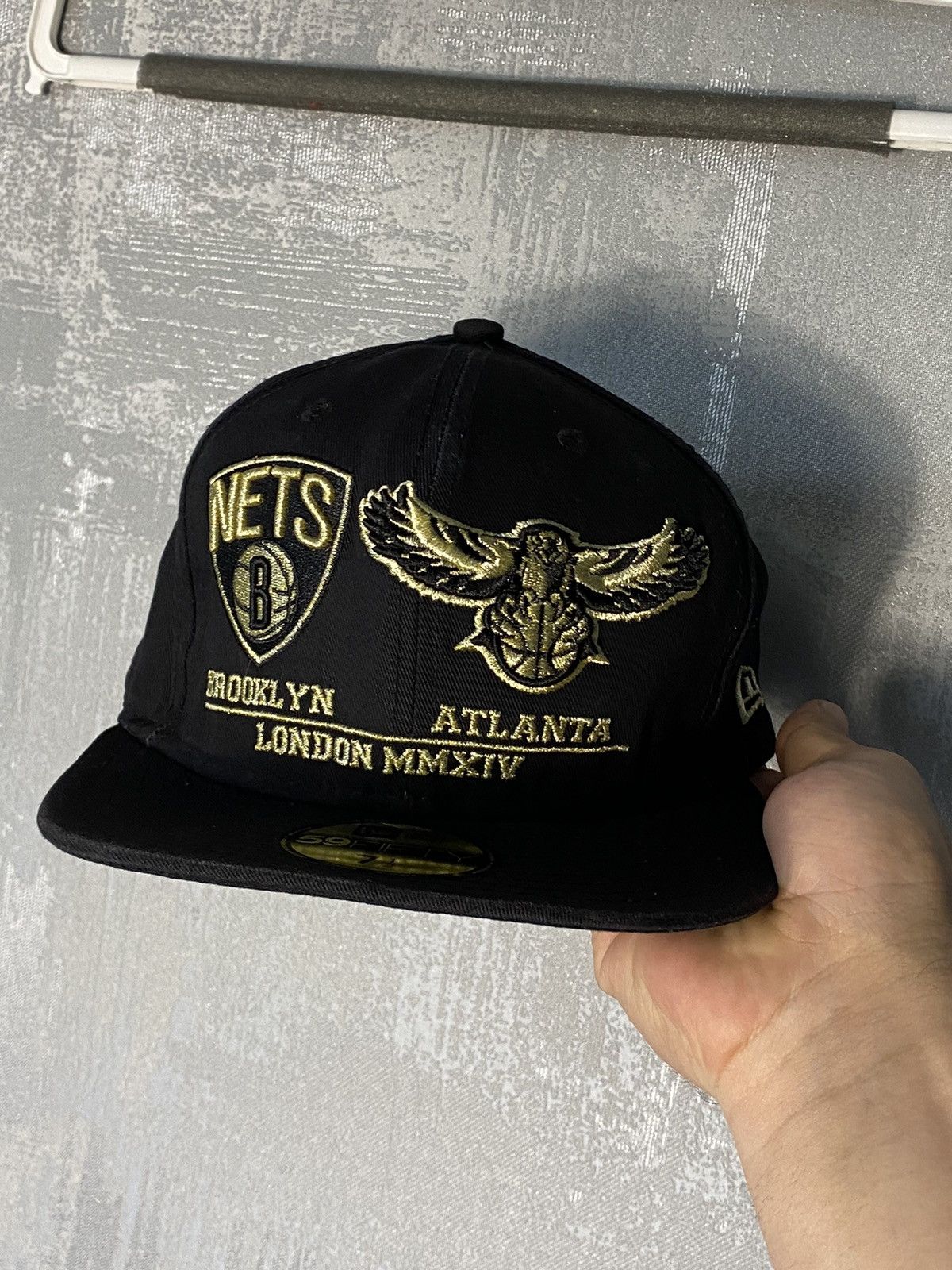 NBA × New Era Brooklyn Atlanta Nets Cap Hat NBA London MMXIV Size ONE SIZE - 1 Thumbnail