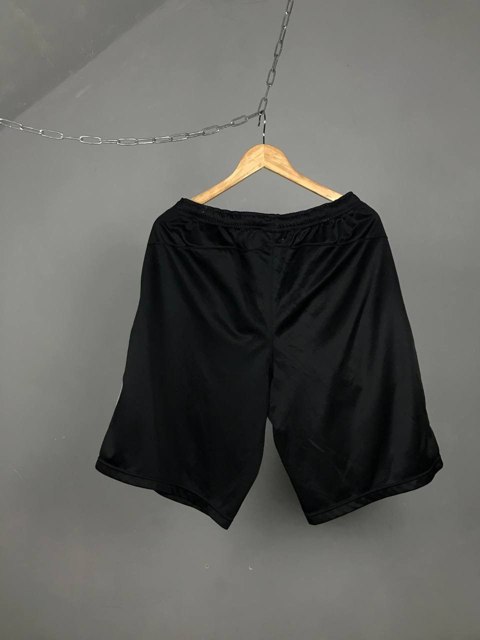 Vintage Nike swoosh streetwear vintage shorts Size US 34 / EU 50 - 8 Thumbnail