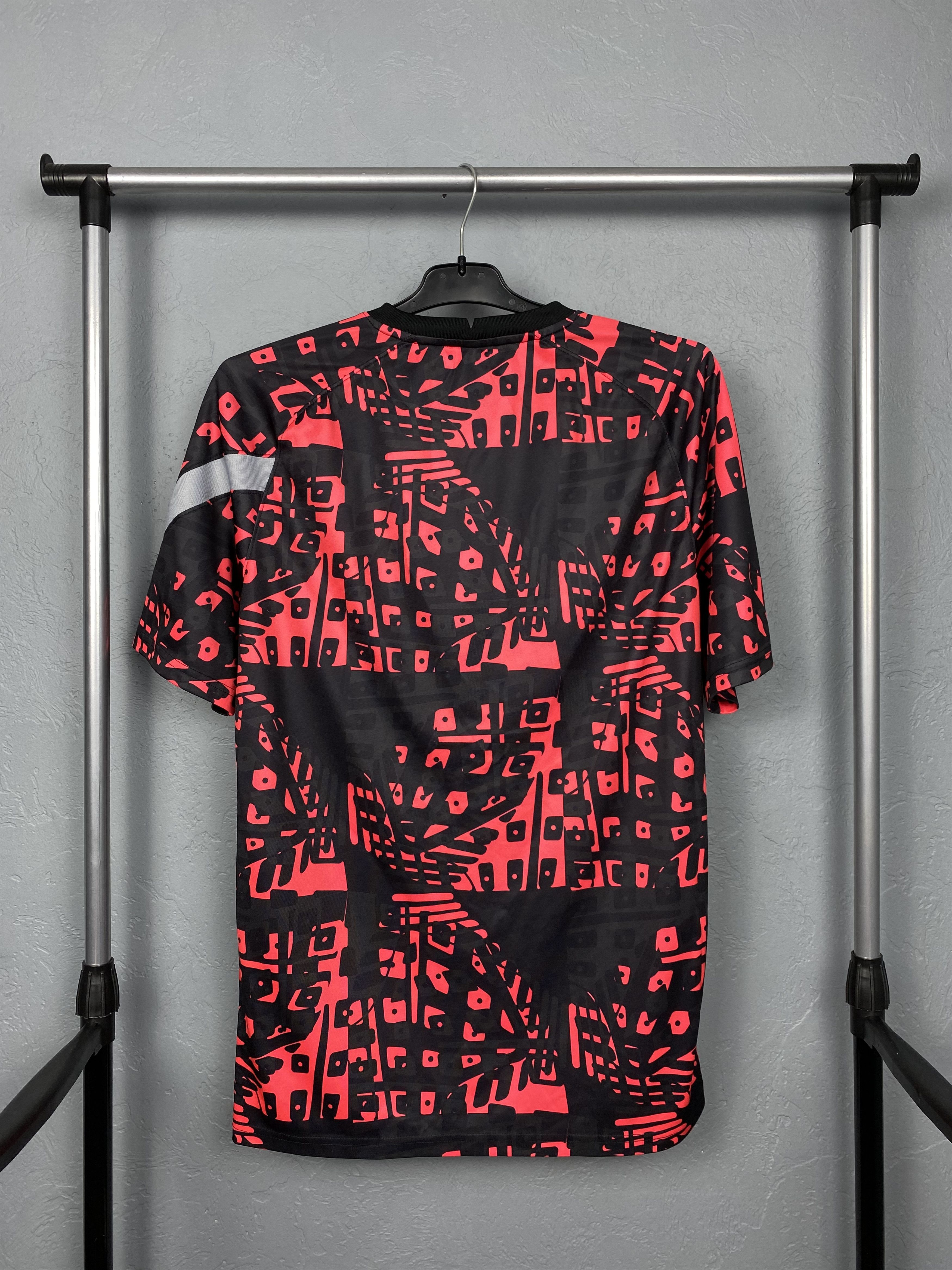 Nike Nike x Liverpool FC Pre Match Tee Jersey T-Shirt Y2K Size US L / EU 52-54 / 3 - 6 Thumbnail
