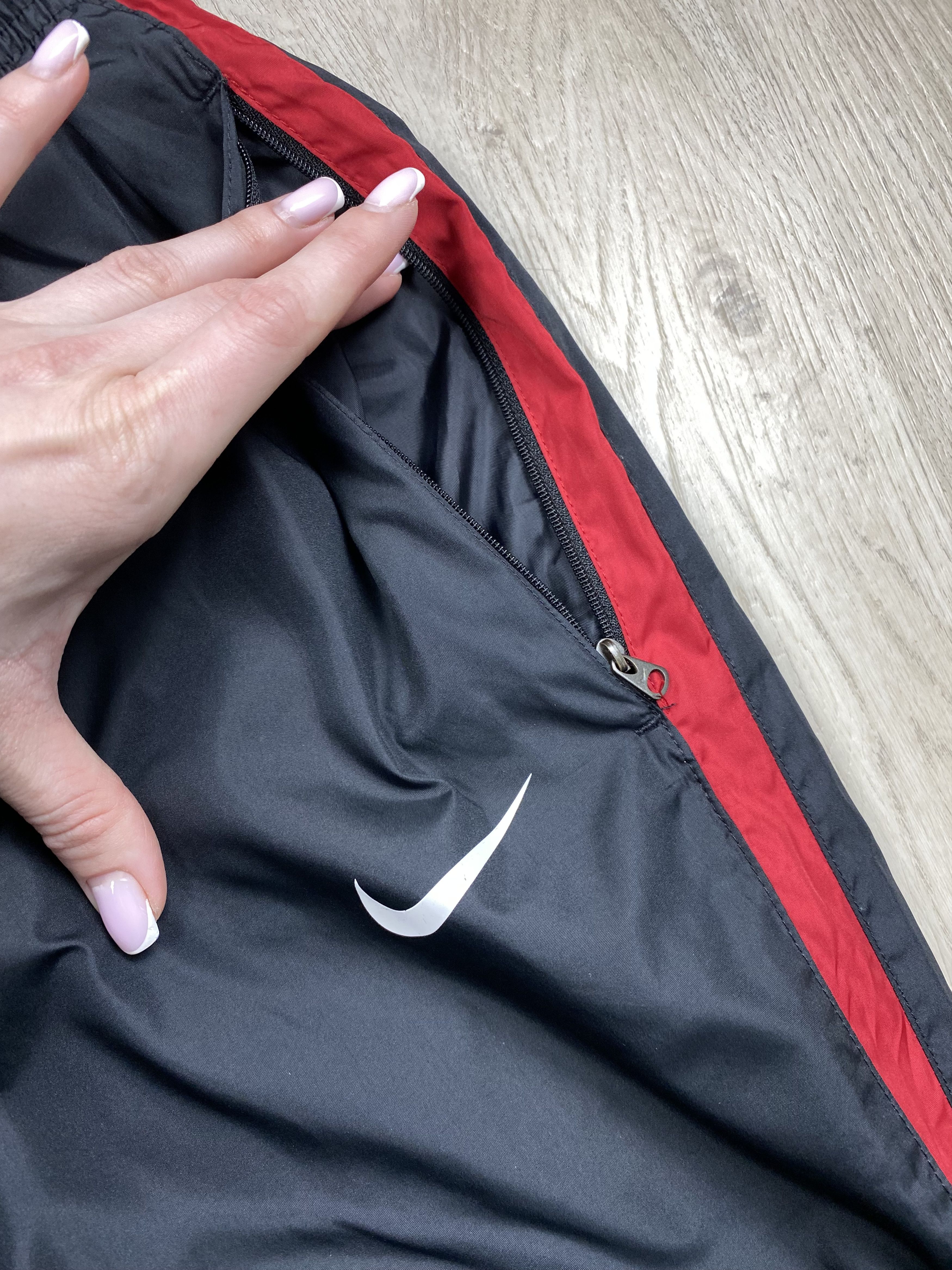 Nike Nike Vintage Nylon Track Pants Size US 34 / EU 50 - 3 Thumbnail