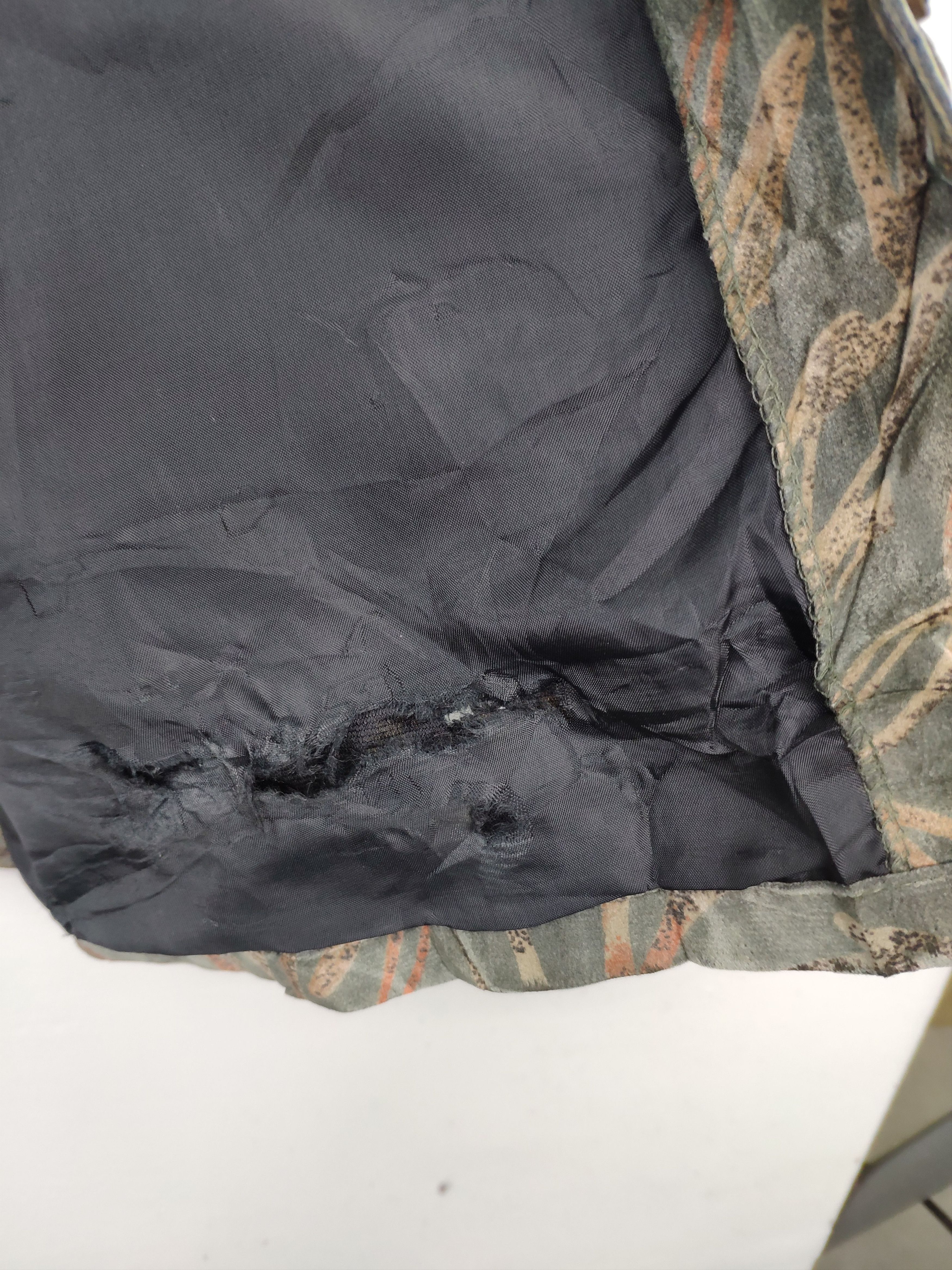 Japanese Brand × Vintage Vintage Cardigan Floral Motif Lining Fleece Sherpa Size L / US 10 / IT 46 - 14 Thumbnail