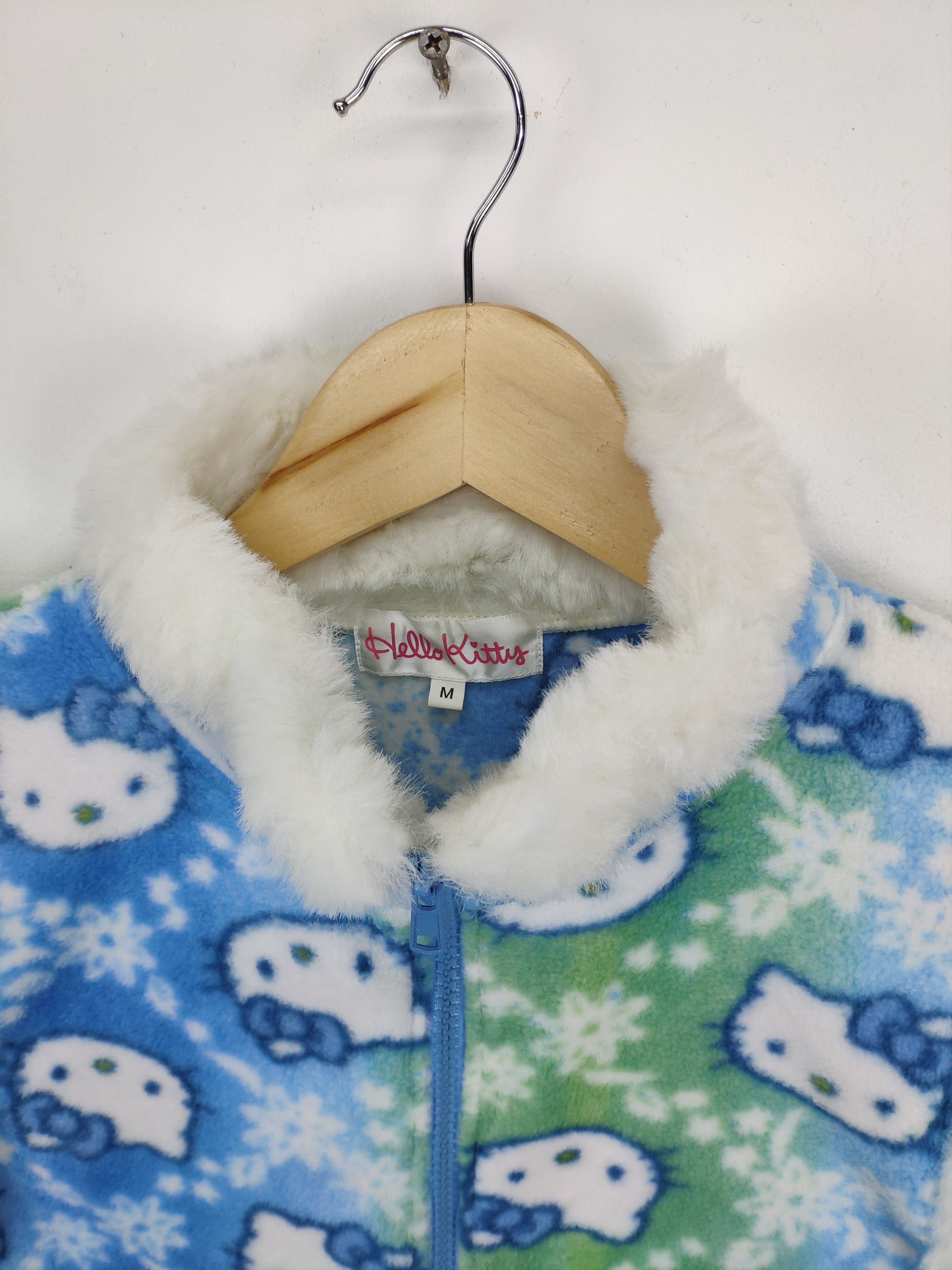 Anime × Japanese Brand × Vintage Hello kitty Fleece Vest Fullprint Character Night Wear Size US M / EU 48-50 / 2 - 9 Thumbnail
