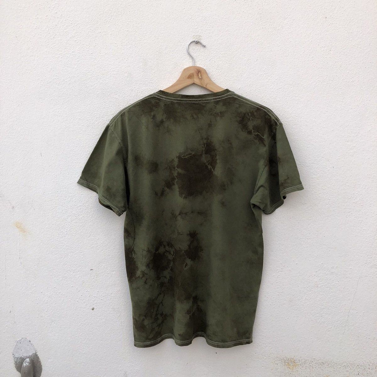 Japanese Brand STAR WARS BIG LOGO TIE DIE DESIGN SHORT SLEEVE T-SHIRT Size US M / EU 48-50 / 2 - 6 Thumbnail