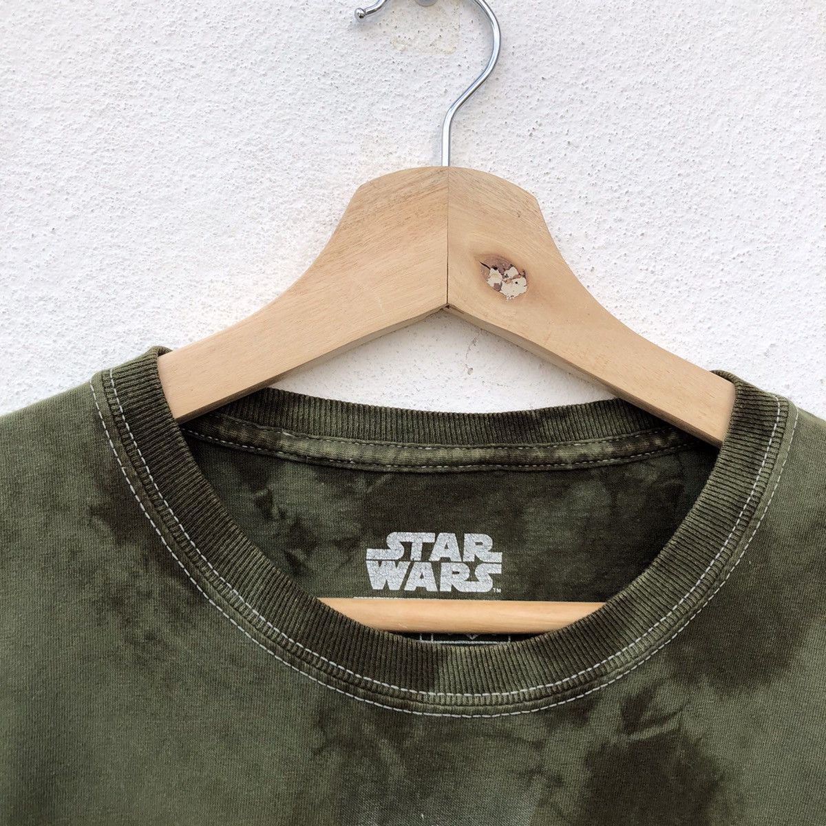 Japanese Brand STAR WARS BIG LOGO TIE DIE DESIGN SHORT SLEEVE T-SHIRT Size US M / EU 48-50 / 2 - 4 Thumbnail