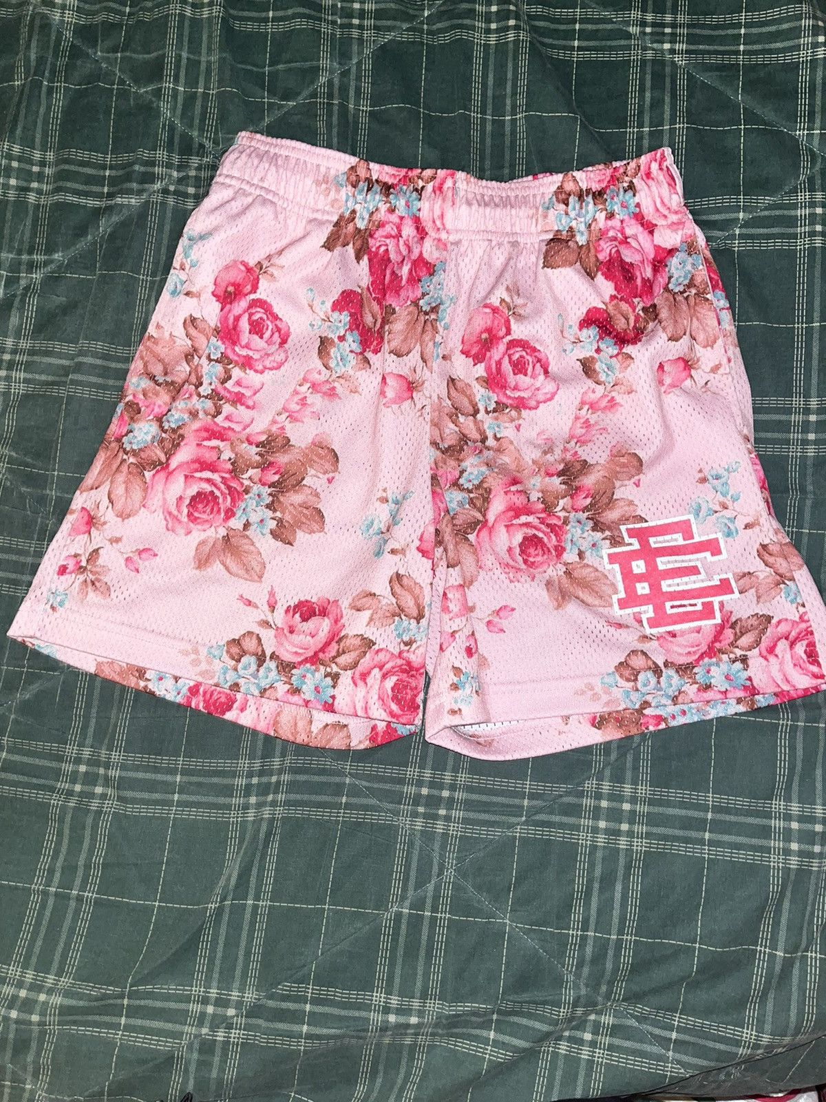 Eric Emanuel Eric Emanuel EE Basic Short Pink Floral | Grailed