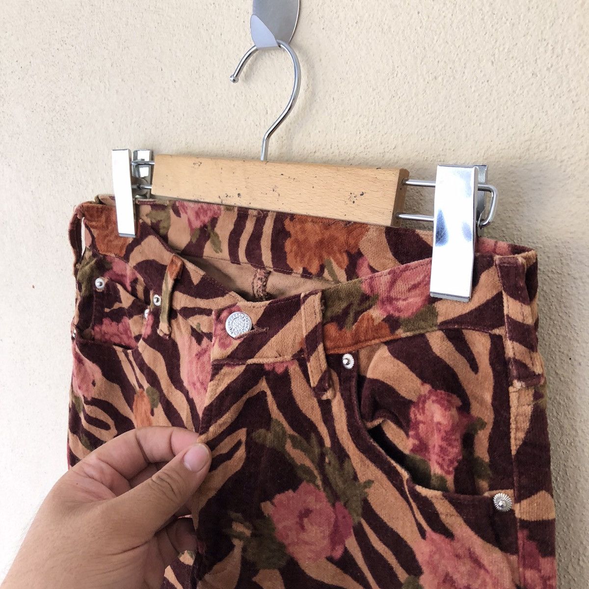 Japanese Brand CIMARRON CORDUROY FLORAL PANTS Size US 27 - 6 Thumbnail