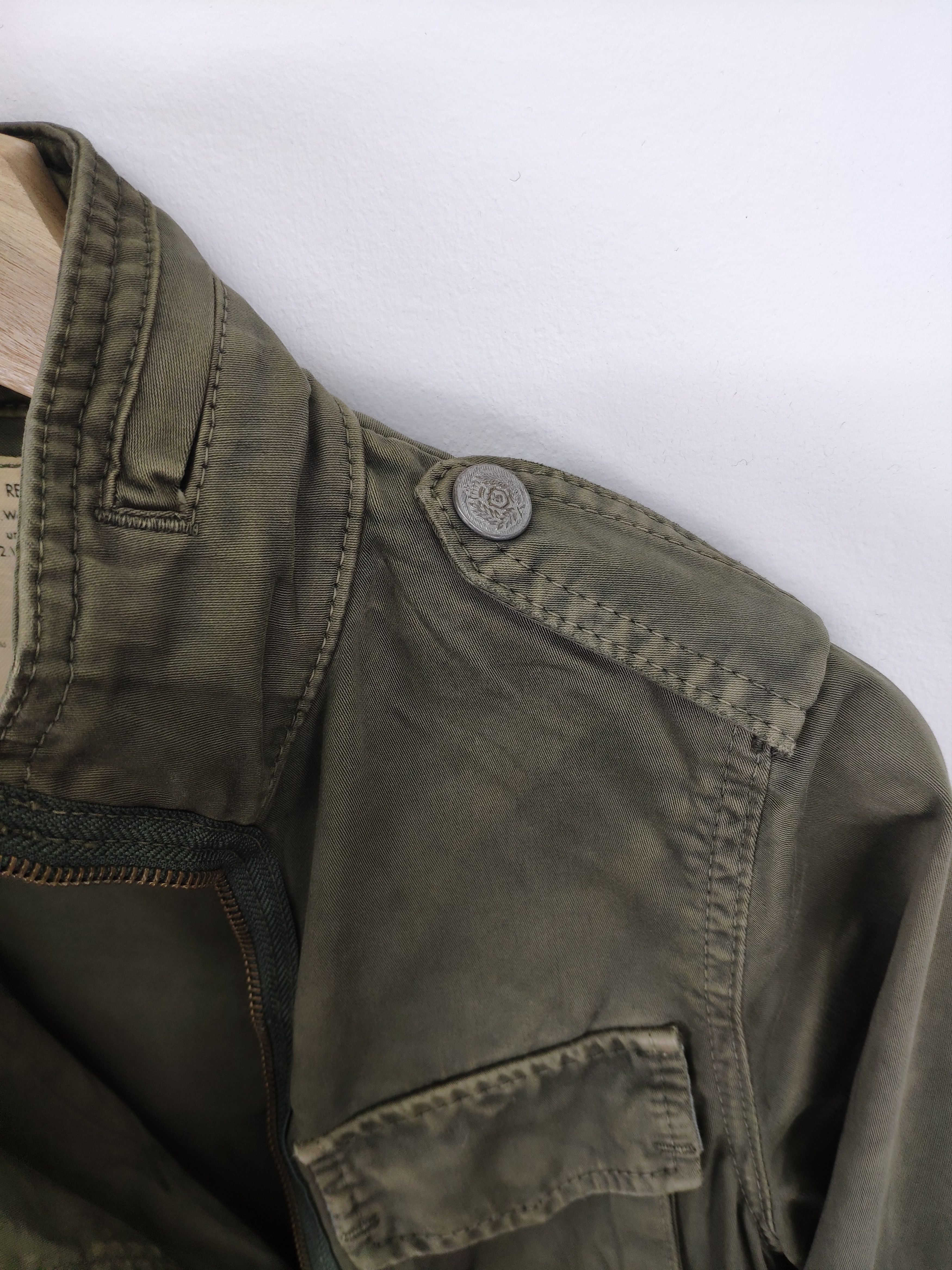 Seditionaries × Vintage 🇯🇵 Vintage Field Jacket Multi Pocket Bondage Jacket Style Size S / US 4 / IT 40 - 13 Thumbnail
