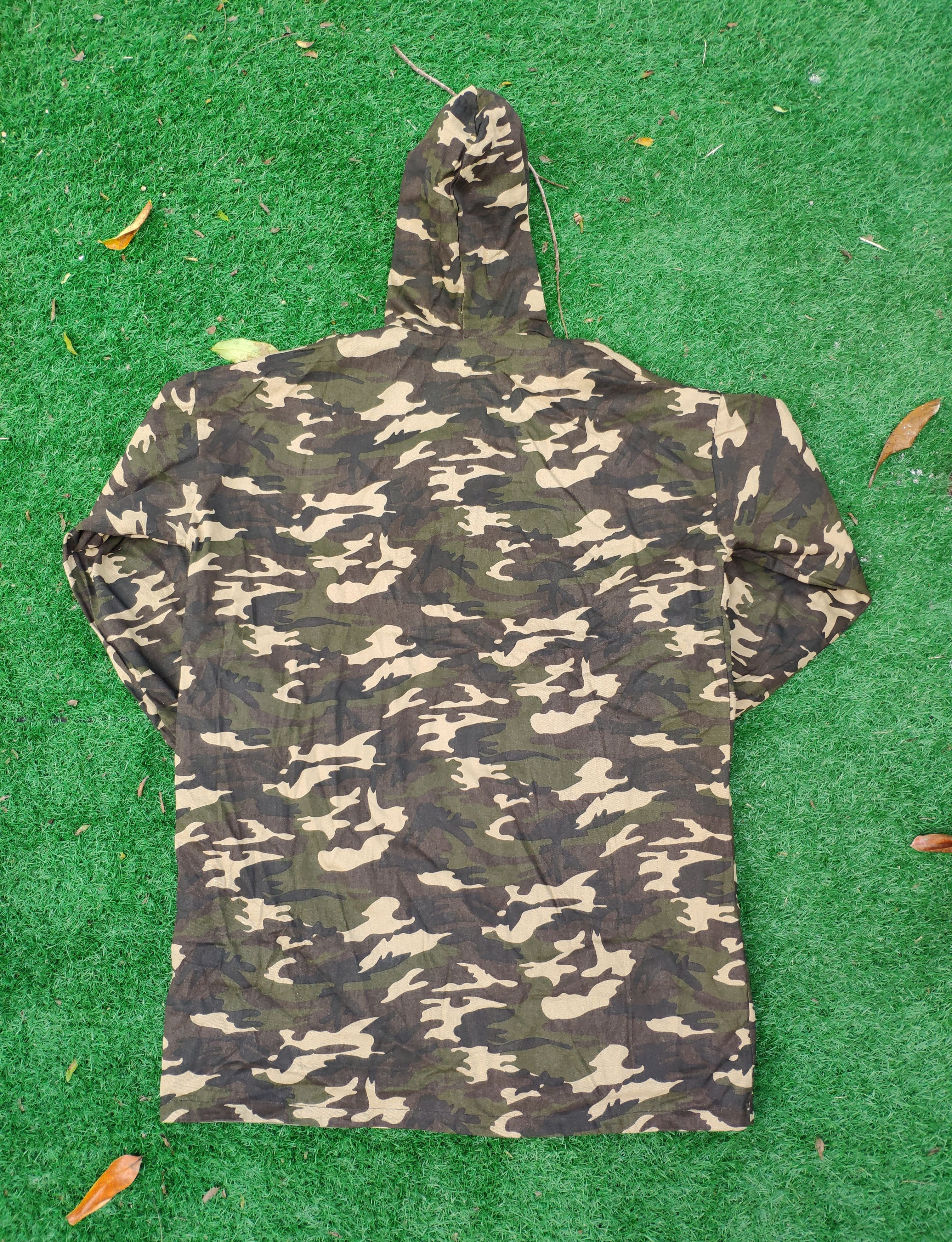 Vintage Vintage Army Jacket Camouflage Reversible Size US XL / EU 56 / 4 - 8 Thumbnail