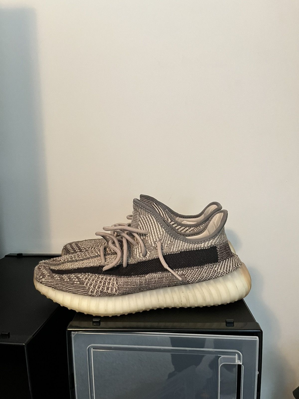 Adidas × Kanye West Yeezy 350 Zion Size US 11 / EU 44 - 1 Thumbnail