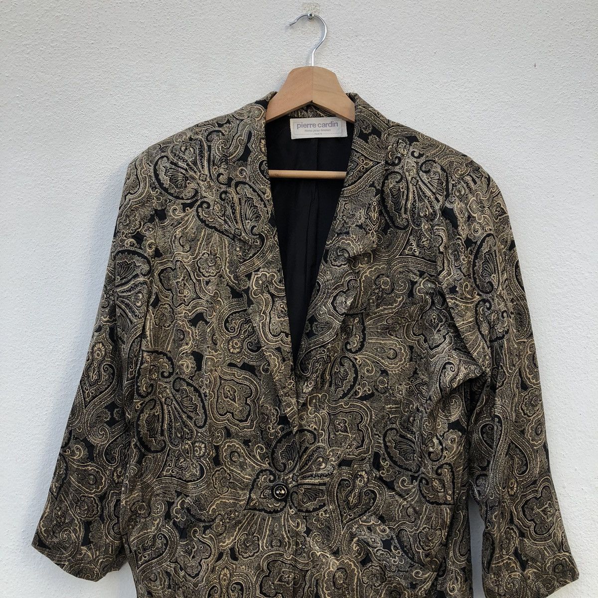 Japanese Brand PIERRE CARDIN TISSUS POUR FEMMES PESLEY DESIGN FULL PRINT Size US M / EU 48-50 / 2 - 3 Thumbnail