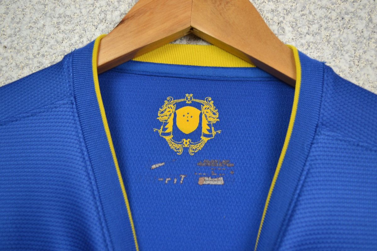 Other Brazil 2012 Away Football Shirt Jersey Nike Soccer Size L Size US L / EU 52-54 / 3 - 8 Thumbnail