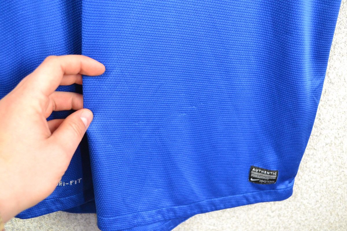 Other Brazil 2012 Away Football Shirt Jersey Nike Soccer Size L Size US L / EU 52-54 / 3 - 5 Thumbnail