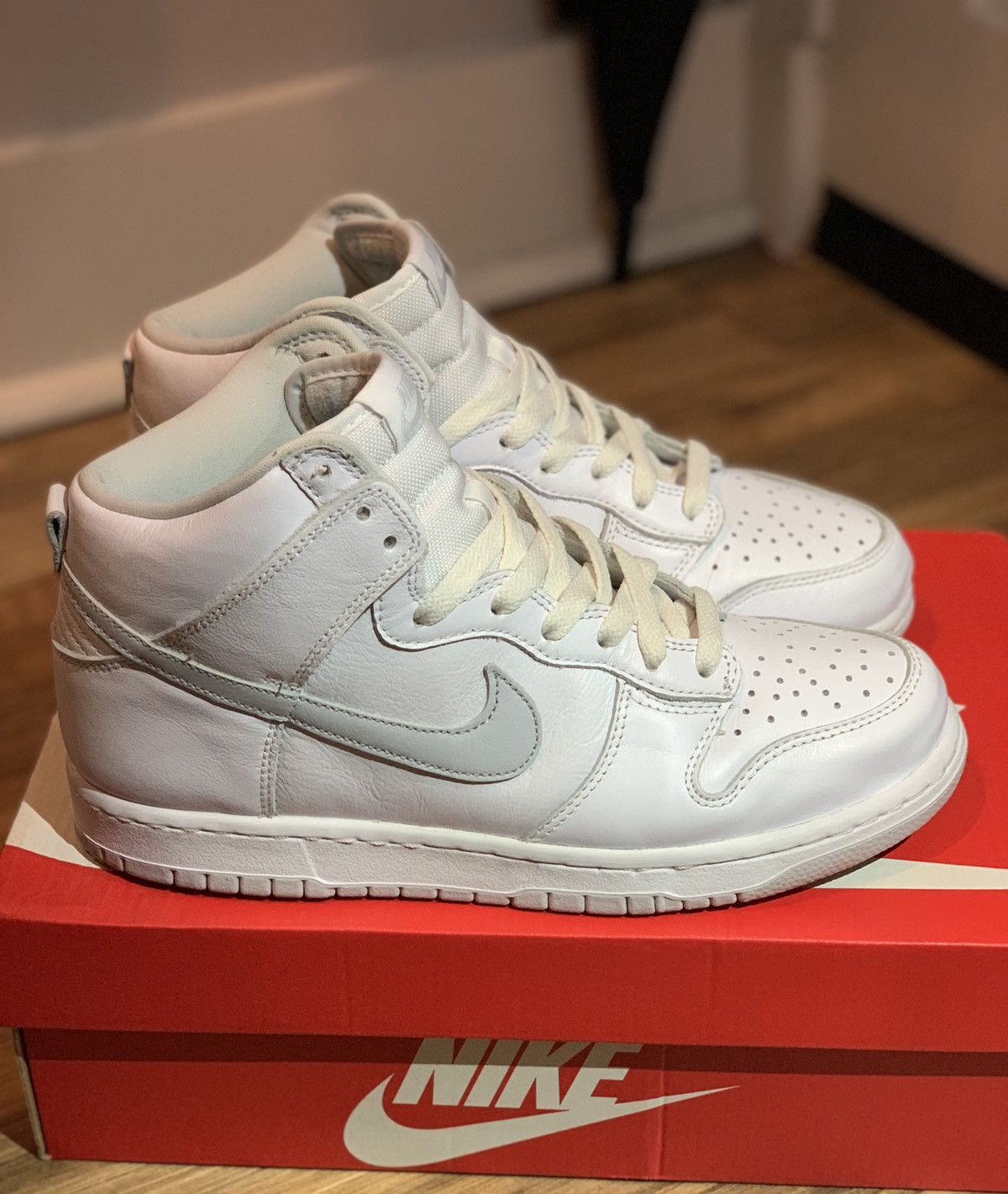 Nike Nike Dunk Hi SP Pure Platinum 8.5M Size US 8.5 / EU 41-42 - 1 Thumbnail