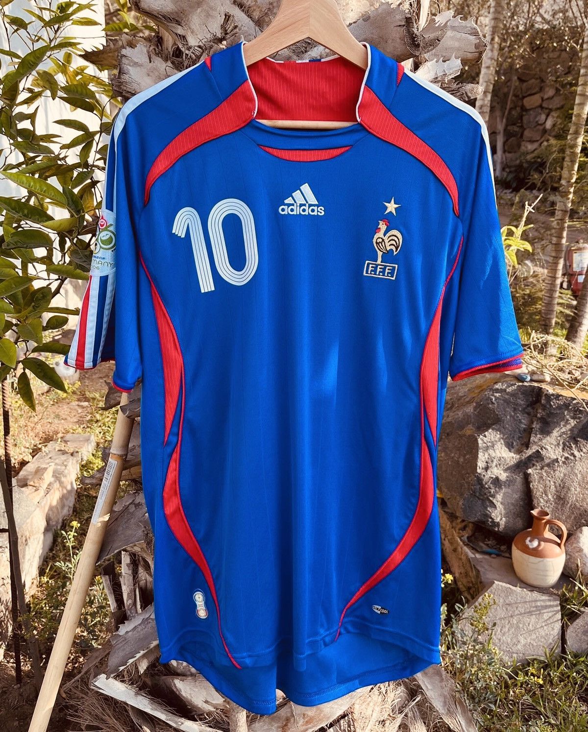 Adidas Mint World Cup 2006 Zidane France Home Size US M / EU 48-50 / 2 - 1 Thumbnail