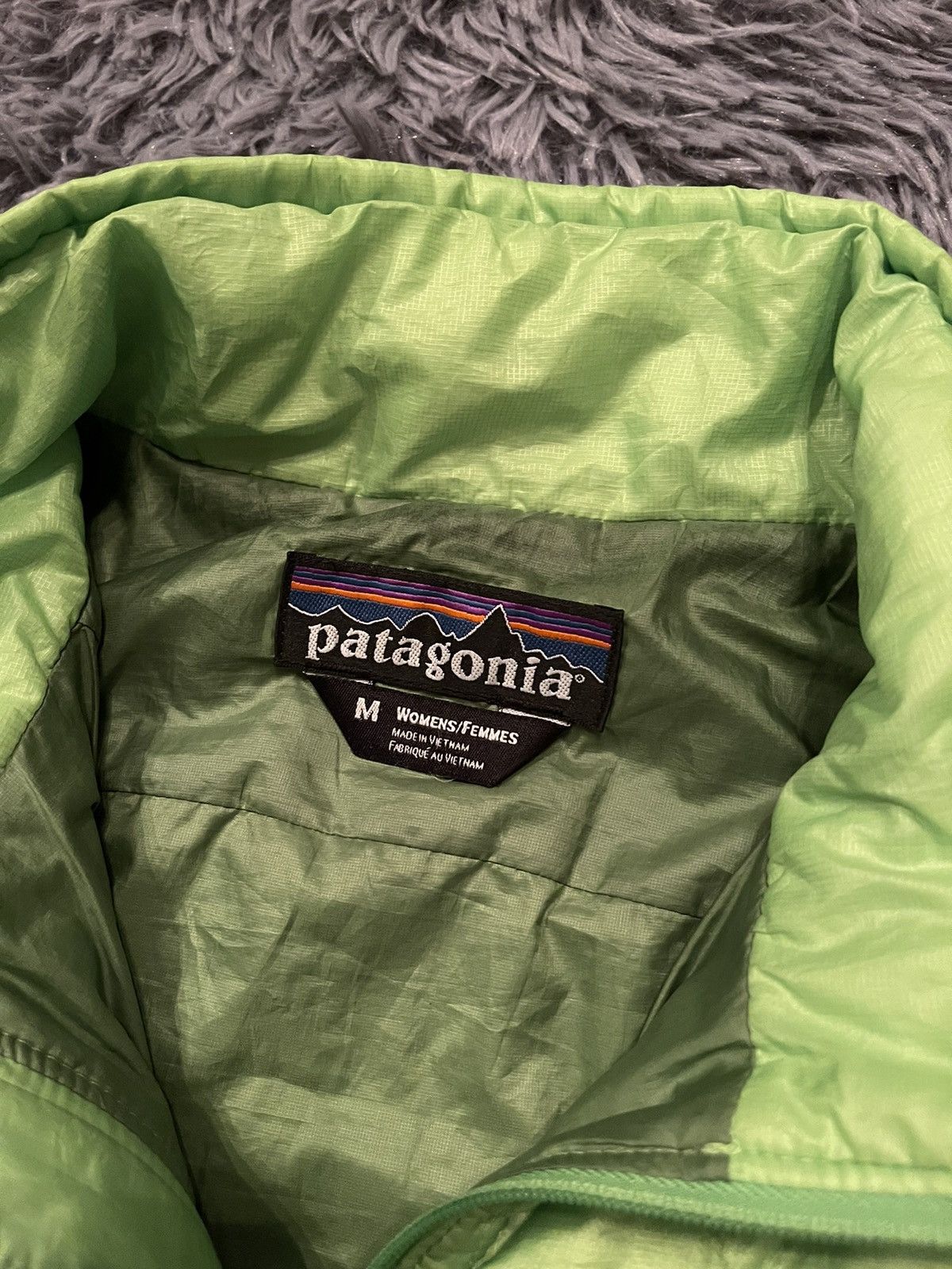 Patagonia Patagonia gorpcore style neon green quilted jacket Size M / US 6-8 / IT 42-44 - 7 Thumbnail