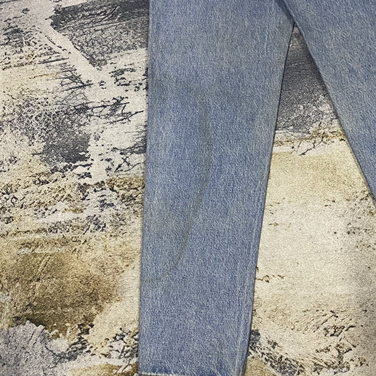 Jean × Levi's × Vintage Vintage Levis 501 90s Light Washed Denim Jeans Size US 26 / EU 42 - 12 Thumbnail