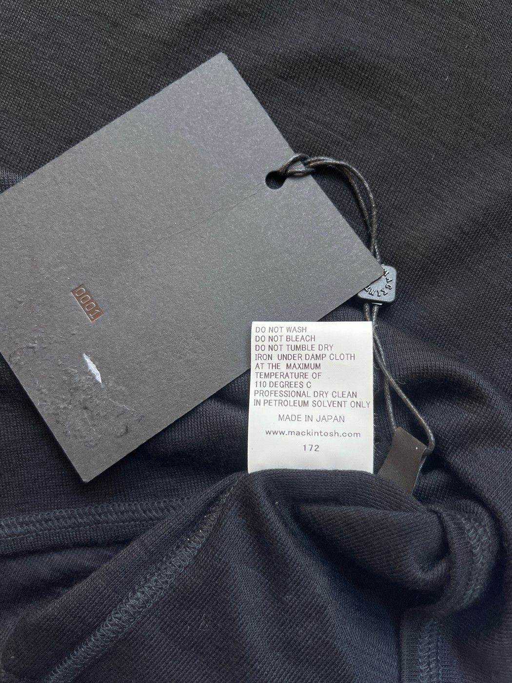 Kiko Kostadinov ⚡️QUICK SALE⚡️ 2017 Kiko Kostadinov Mackintosh Black Tshirt Size US S / EU 44-46 / 1 - 4 Thumbnail