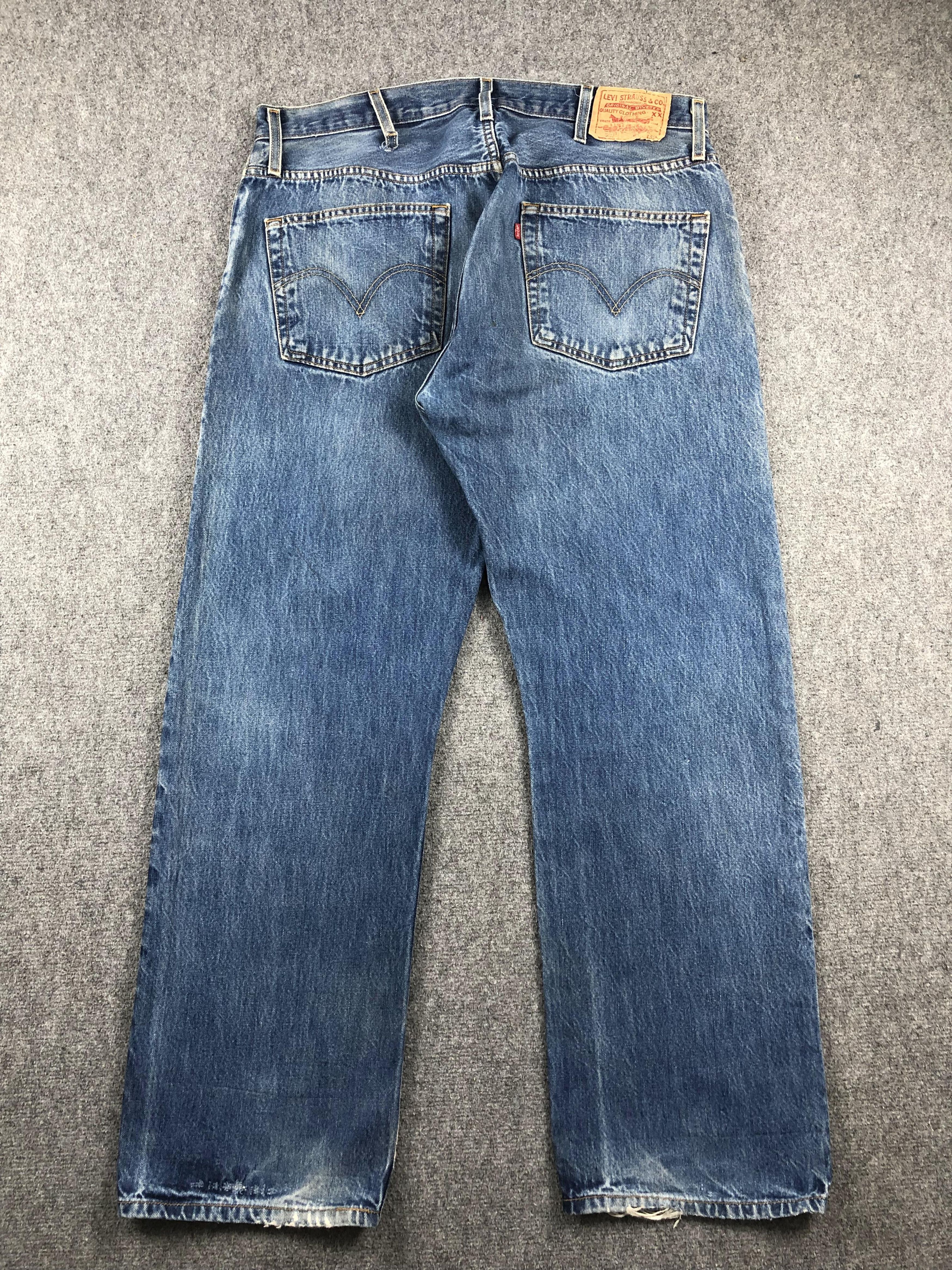 Levi's Vintage Levis 501 Faded Blue Jeans DP2386 Size US 37 - 3 Thumbnail