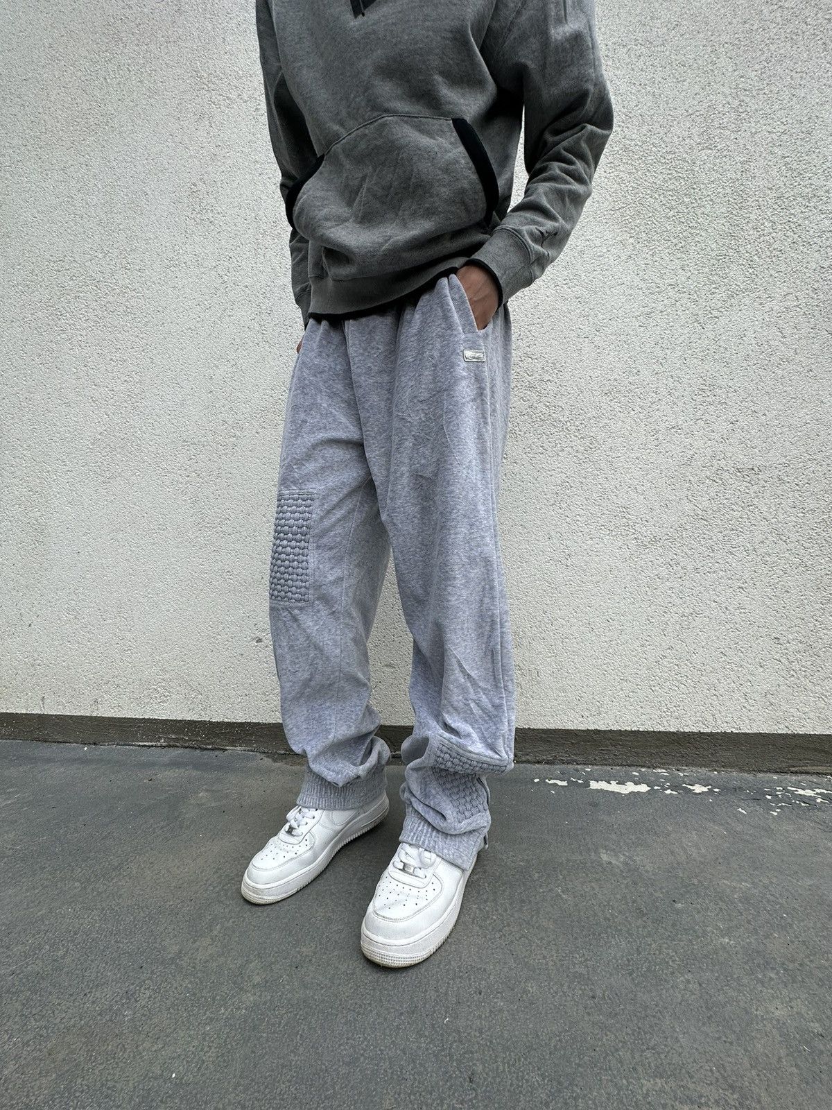 Image of Karl Kani Velour Sweatpants in Light Gray, Men's (Size 36)