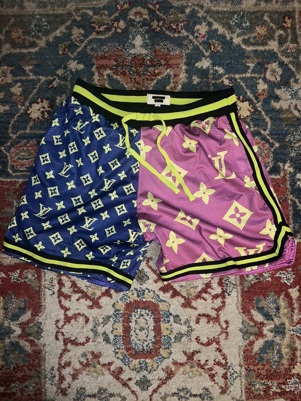Market Secret Market Shorts Sz M Size US 33 - 1 Thumbnail