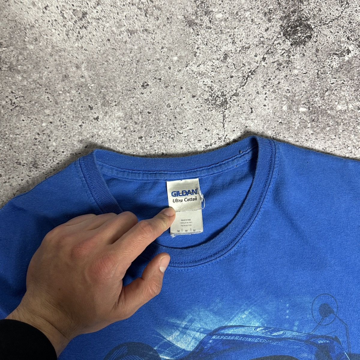 NASCAR Vintage 00s Nascar Racing Experience Tee Formula 1 y2k Size US M / EU 48-50 / 2 - 8 Thumbnail