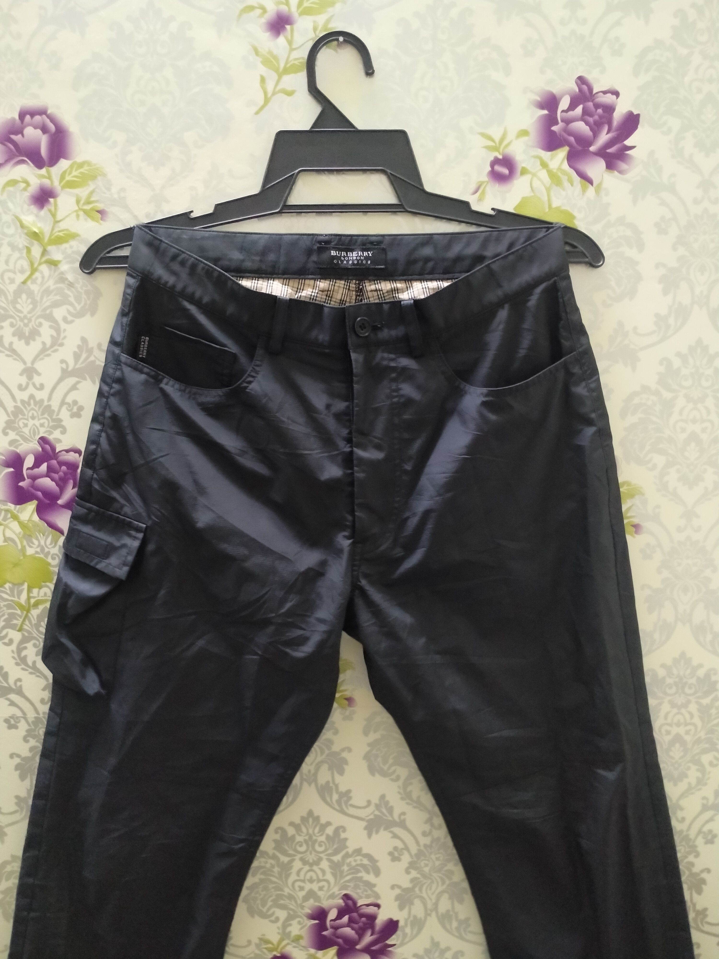 Burberry BURBERRY HIKING CARGO PANTS Size US 29 - 2 Thumbnail
