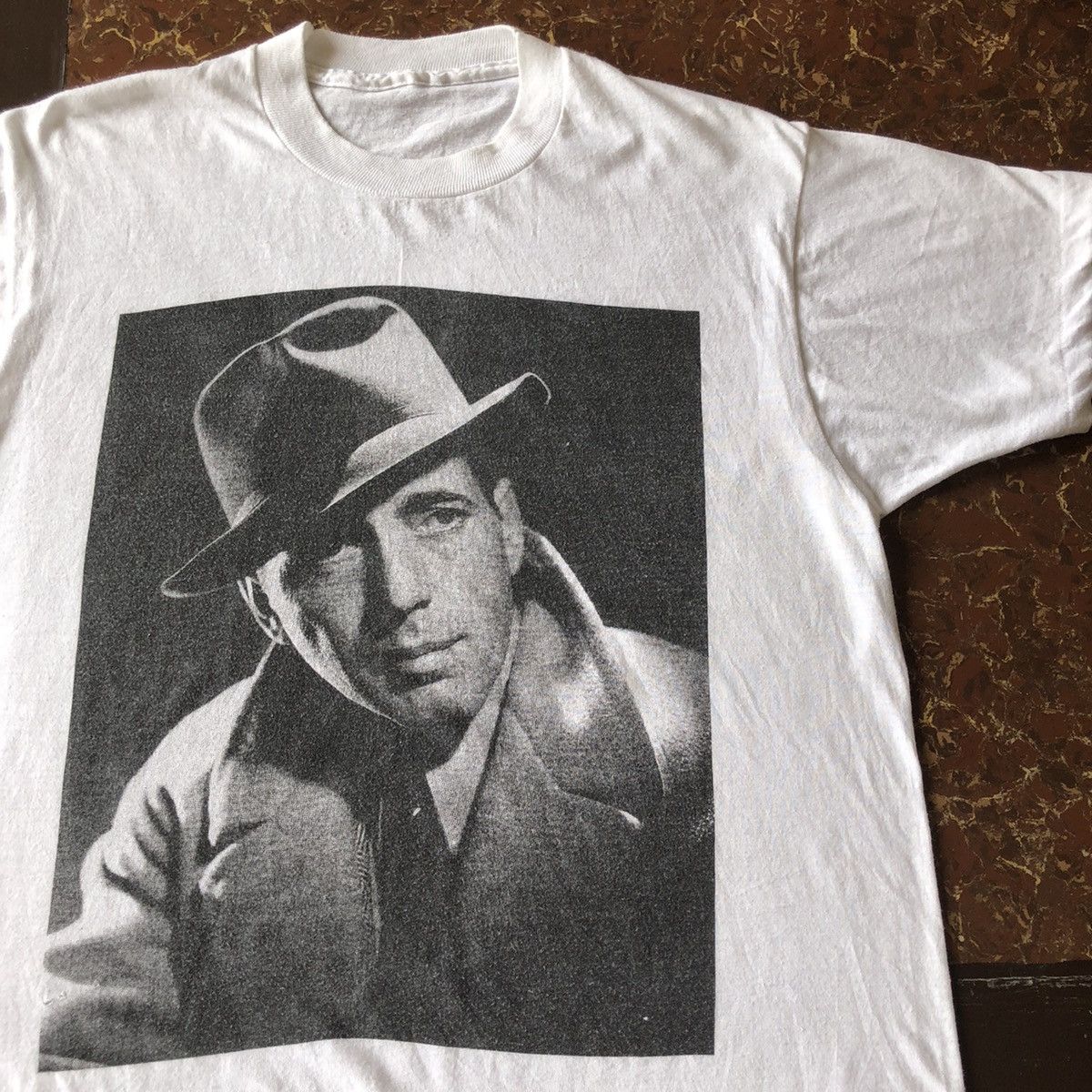 Vintage ‘80s-‘90s Humphrey Bogart Portrait Tee Shirt George Hurrell Size US M / EU 48-50 / 2 - 1 Thumbnail
